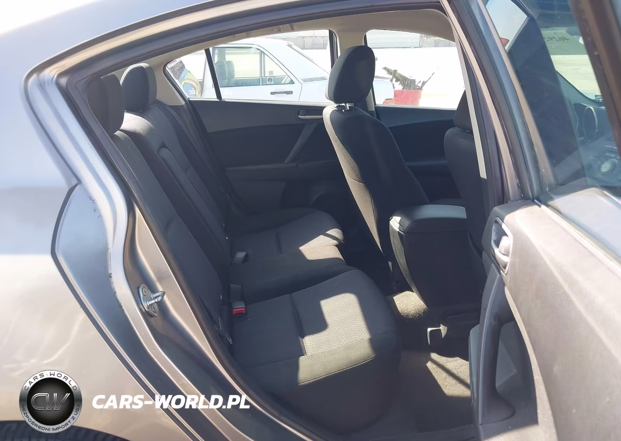 2010 Mazda Mazda3 I Touring VIN:JM1BL1SG4A1208670 - 8