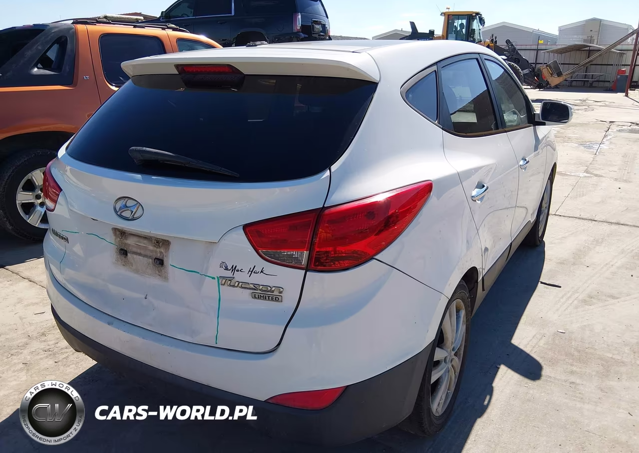 2011 Hyundai Tucson Limited VIN:KM8JU3AC3BU220856 - 4