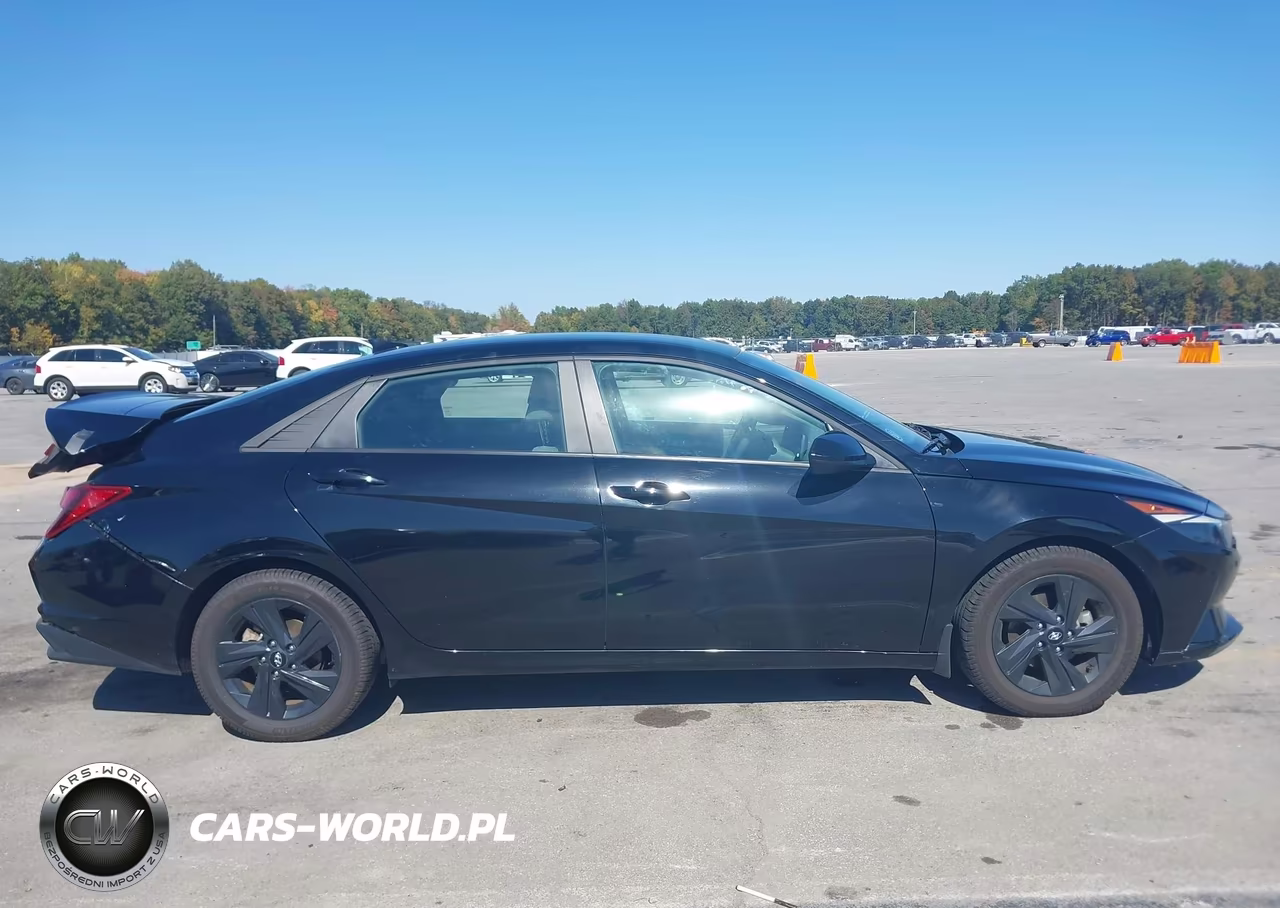2022 Hyundai Elantra Sel VIN:KMHLM4AG4NU324214 - 13