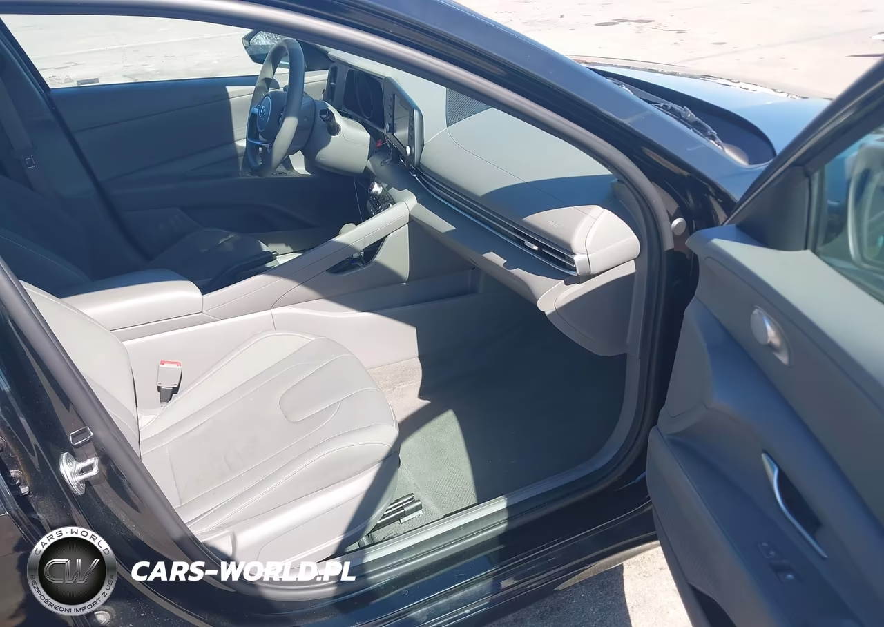 2022 Hyundai Elantra Sel VIN:KMHLM4AG4NU324214 - 5