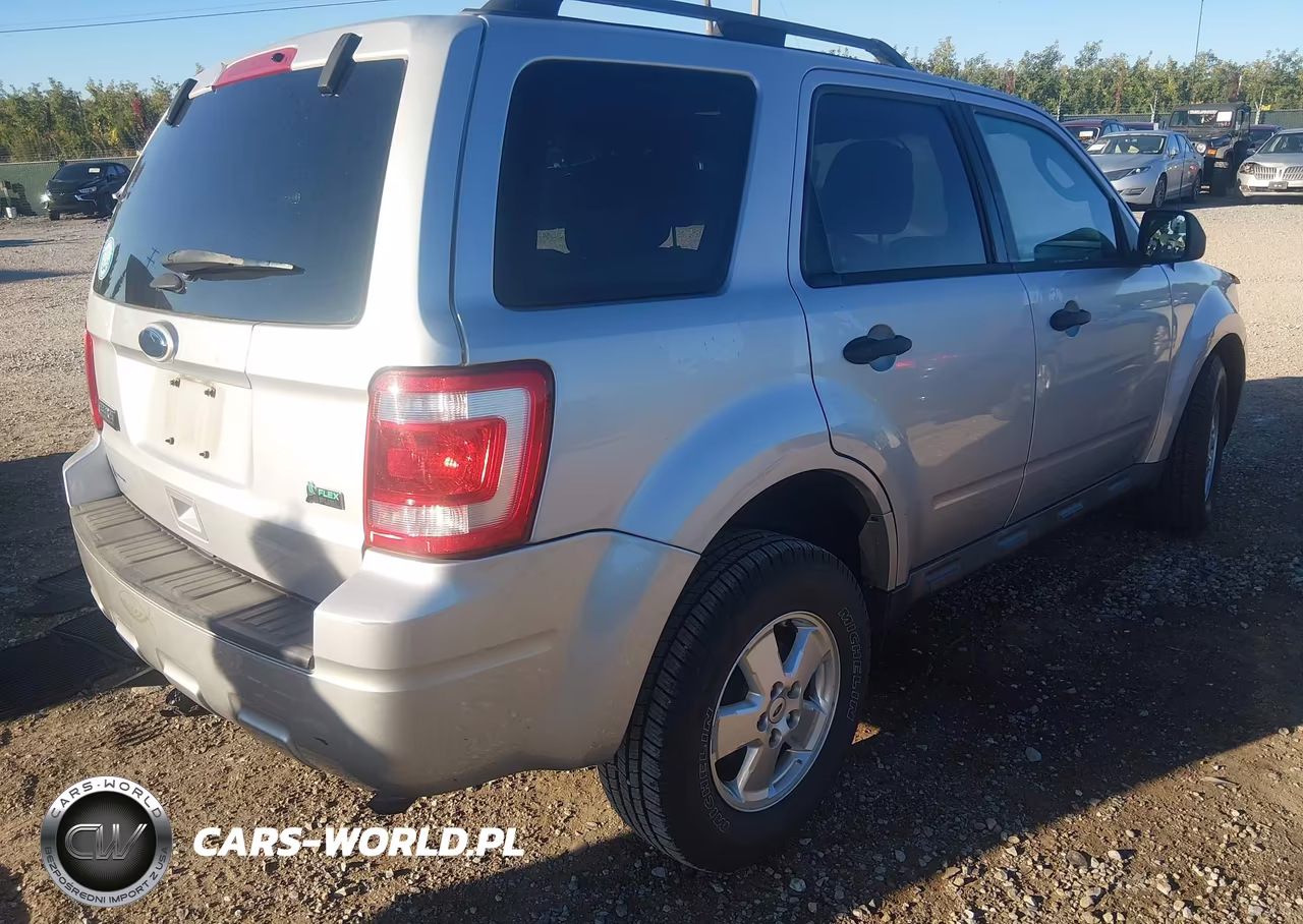 2011 Ford Escape Xlt VIN:1FMCU9DG1BKC01695 - 4