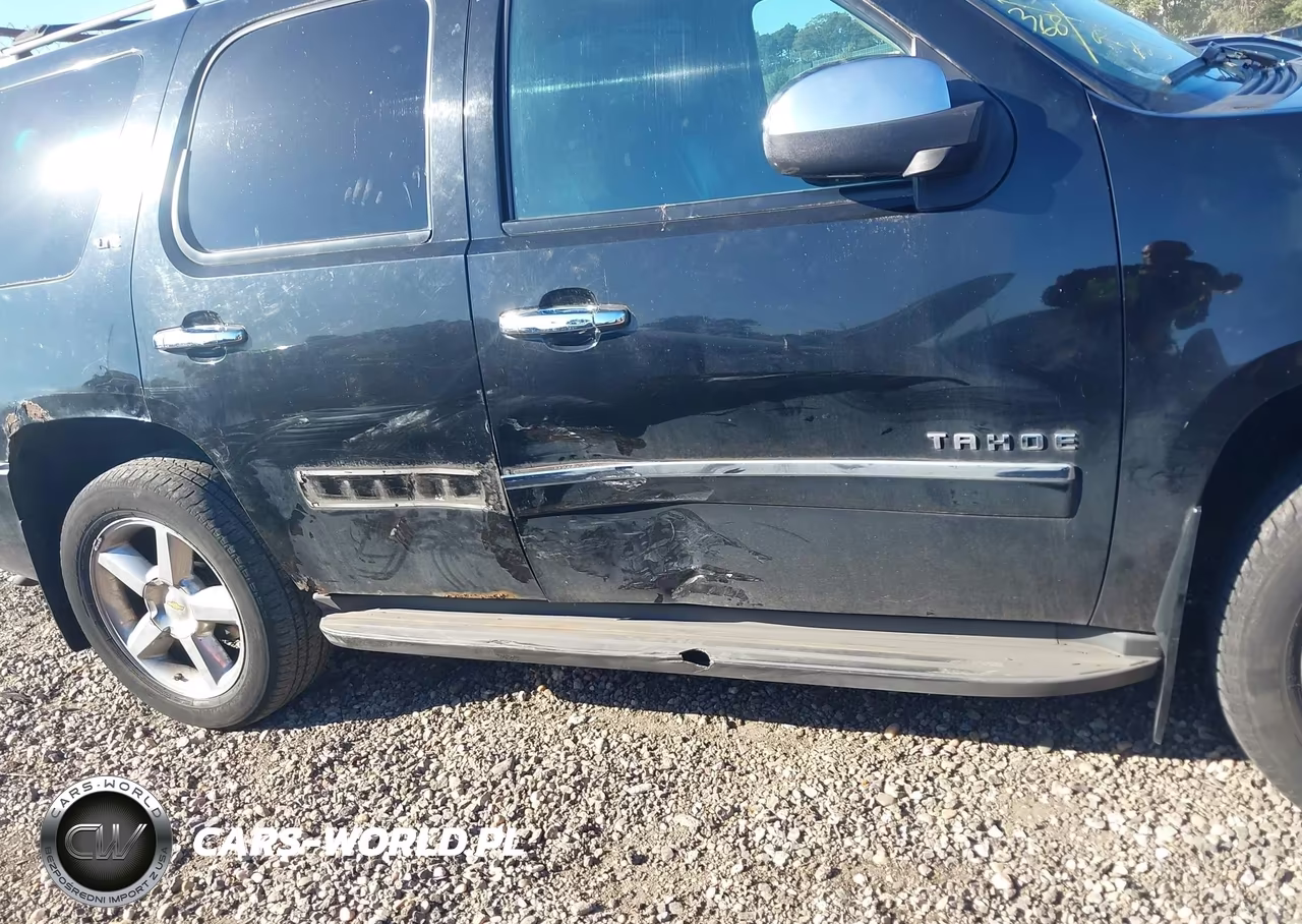2010 Chevrolet Tahoe Ltz VIN:1GNUKCE08AR108098 - 6