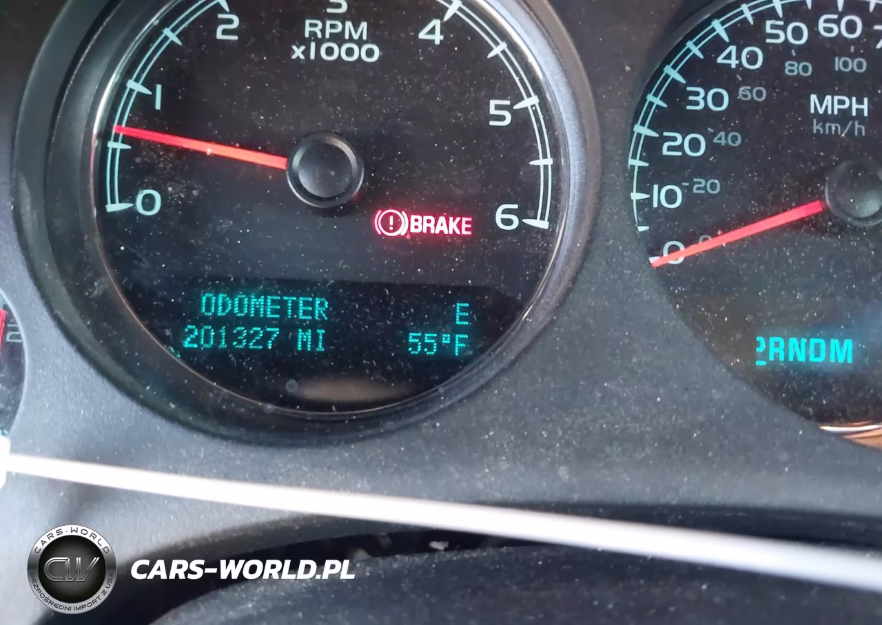 2010 Chevrolet Tahoe Ltz VIN:1GNUKCE08AR108098 - 7