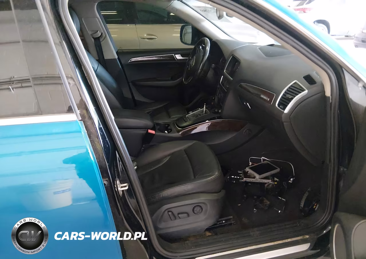 2012 Audi Q5 2.0T Premium VIN:WA1LFAFP9CA030211 - 5