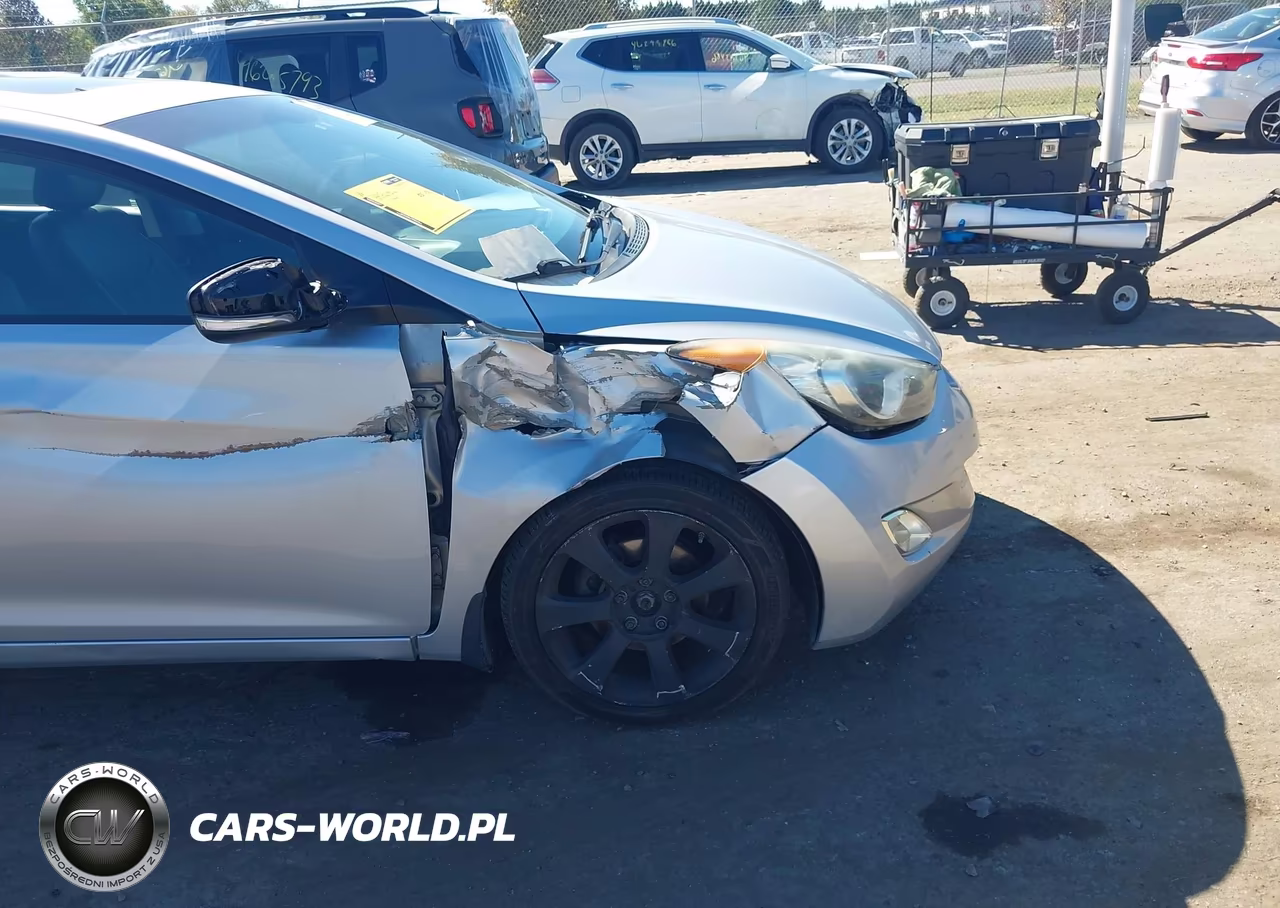 2012 Hyundai Elantra Limited VIN:5NPDH4AE3CH110138 - 6