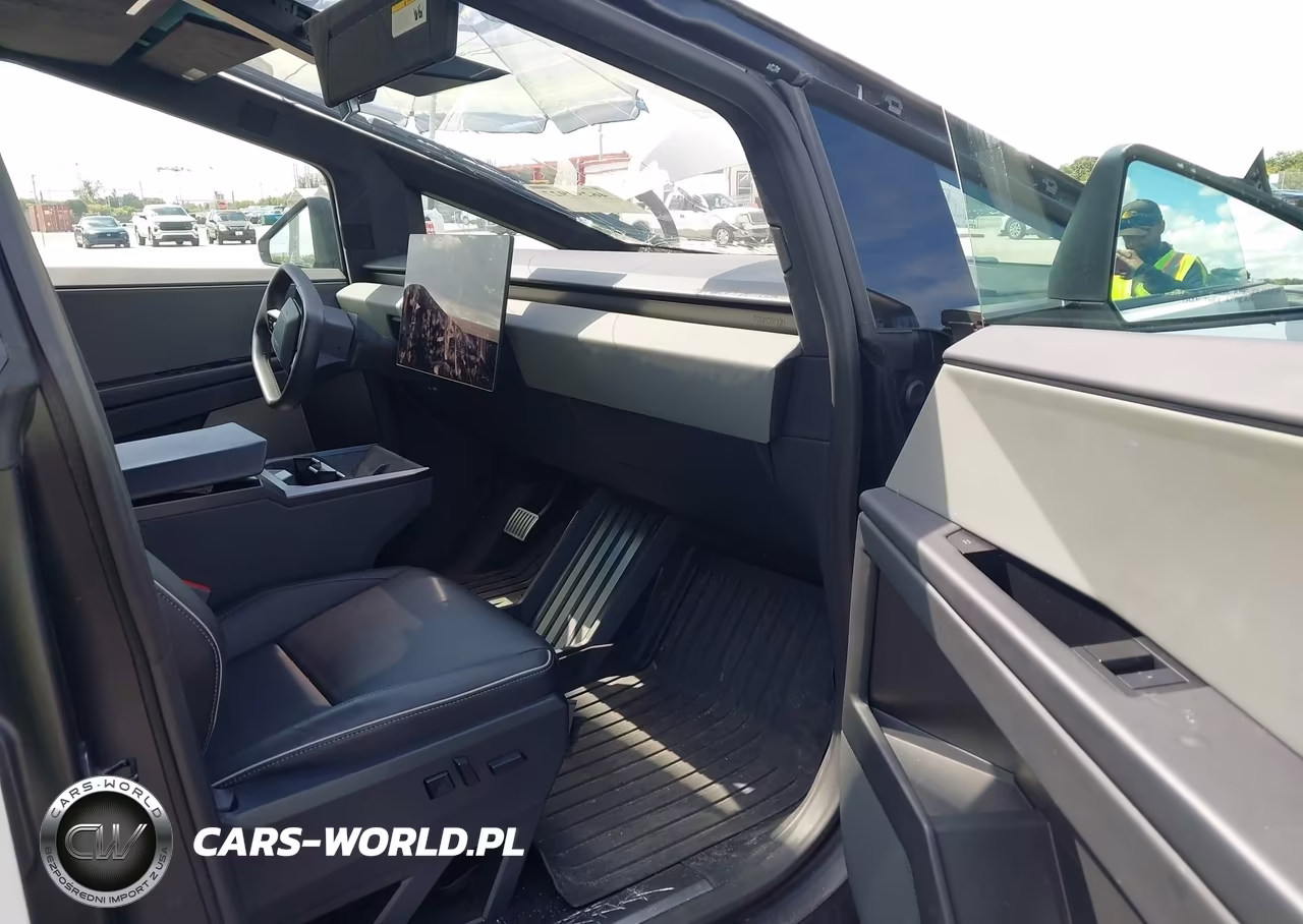 2024 Tesla Cybertruck VIN:7G2CEHEDXRA028521 - 5
