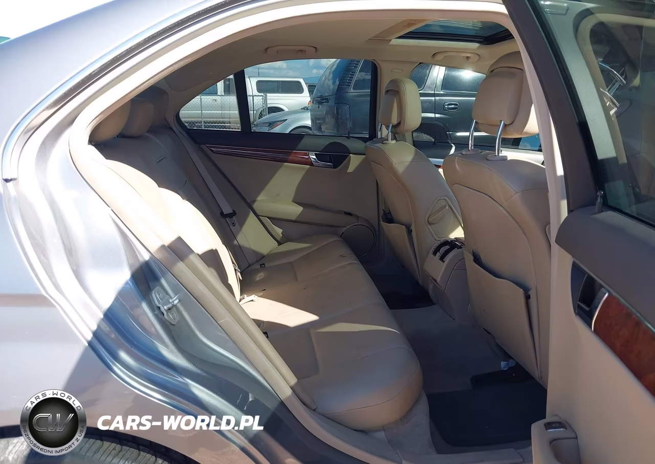 2011 Mercedes-Benz C 300 Luxury VIN:WDDGF5EB6BA508738 - 8