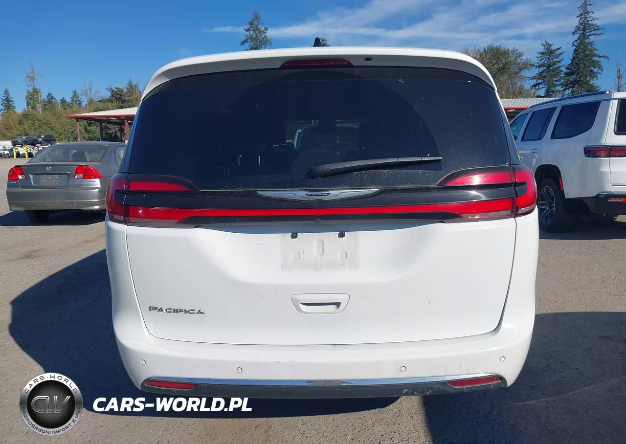 2025 Chrysler Pacifica Select VIN:2C4RC1BG3SR513461 - 16