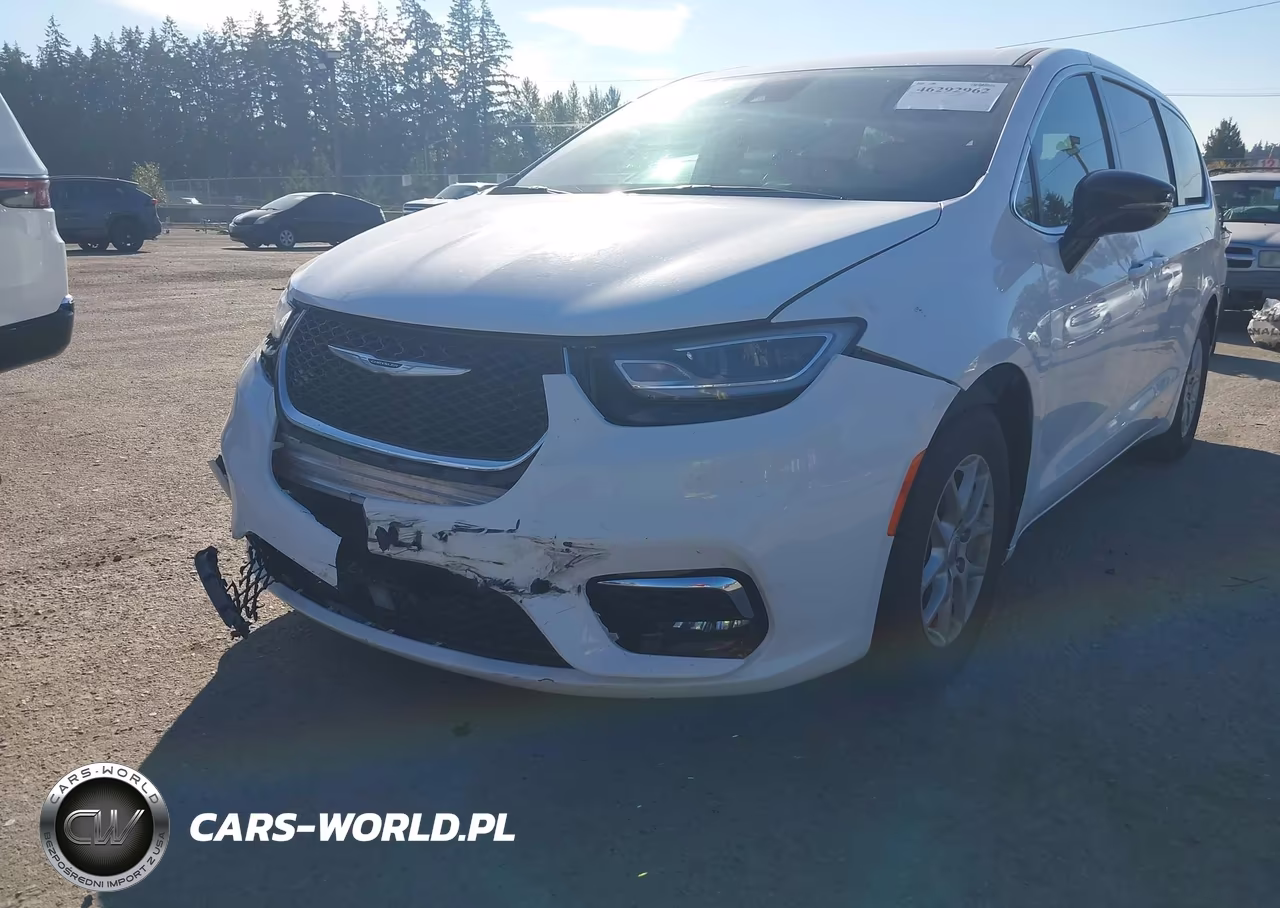 2025 Chrysler Pacifica Select VIN:2C4RC1BG3SR513461 - 19