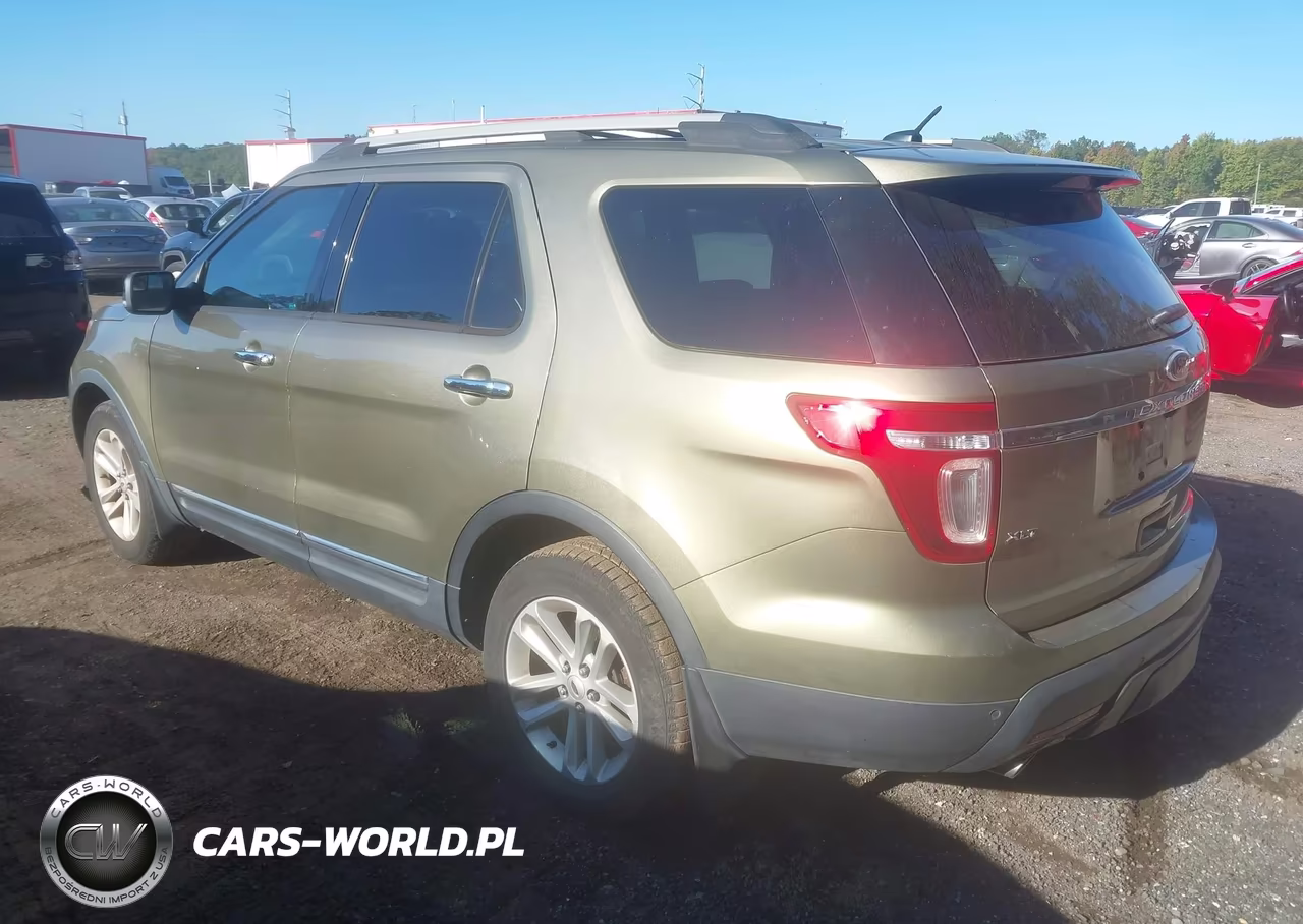 2012 Ford Explorer Xlt VIN:1FMHK8D83CGA30726 - 3