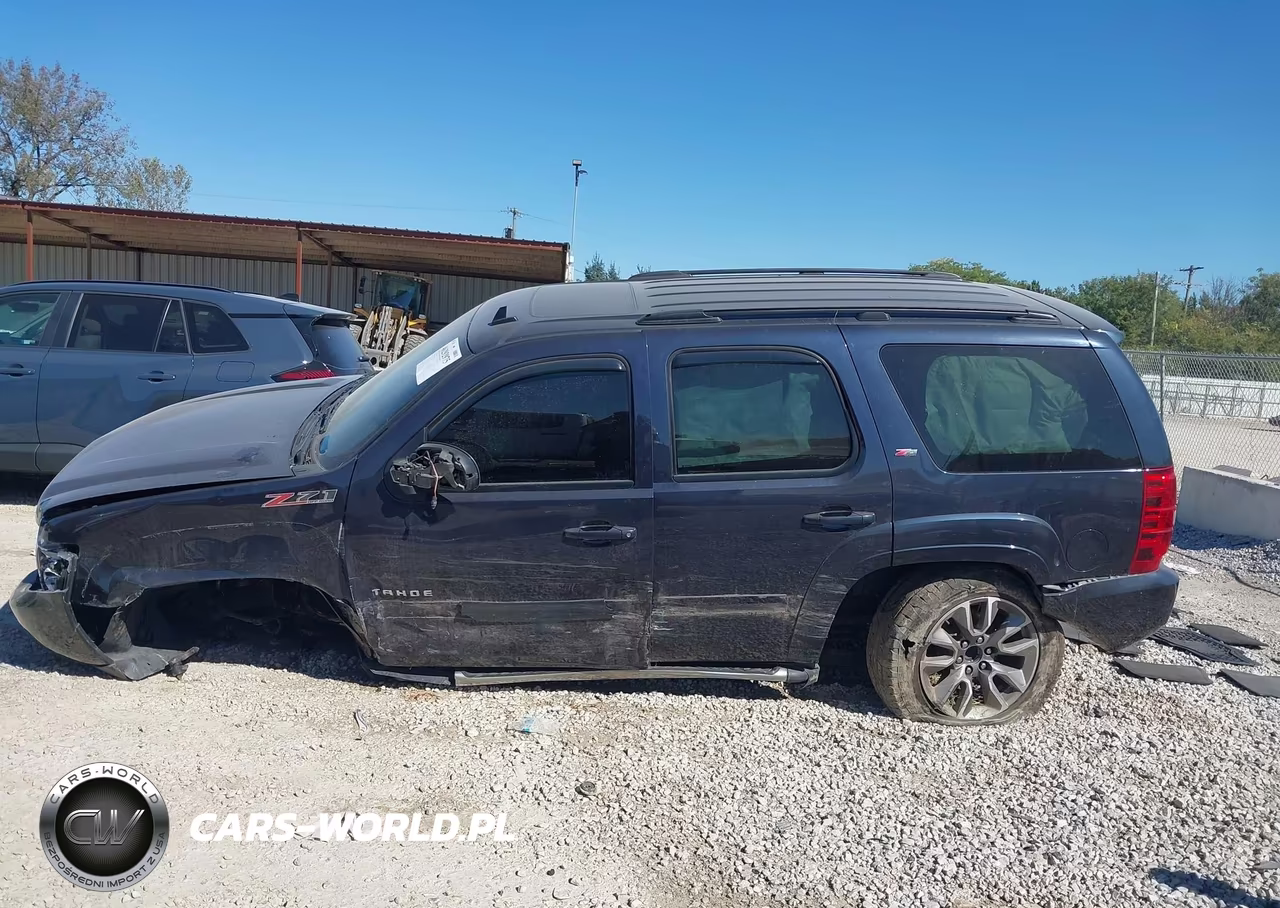 2013 Chevrolet Tahoe Lt VIN:1GNSKBE09DR204554 - 15