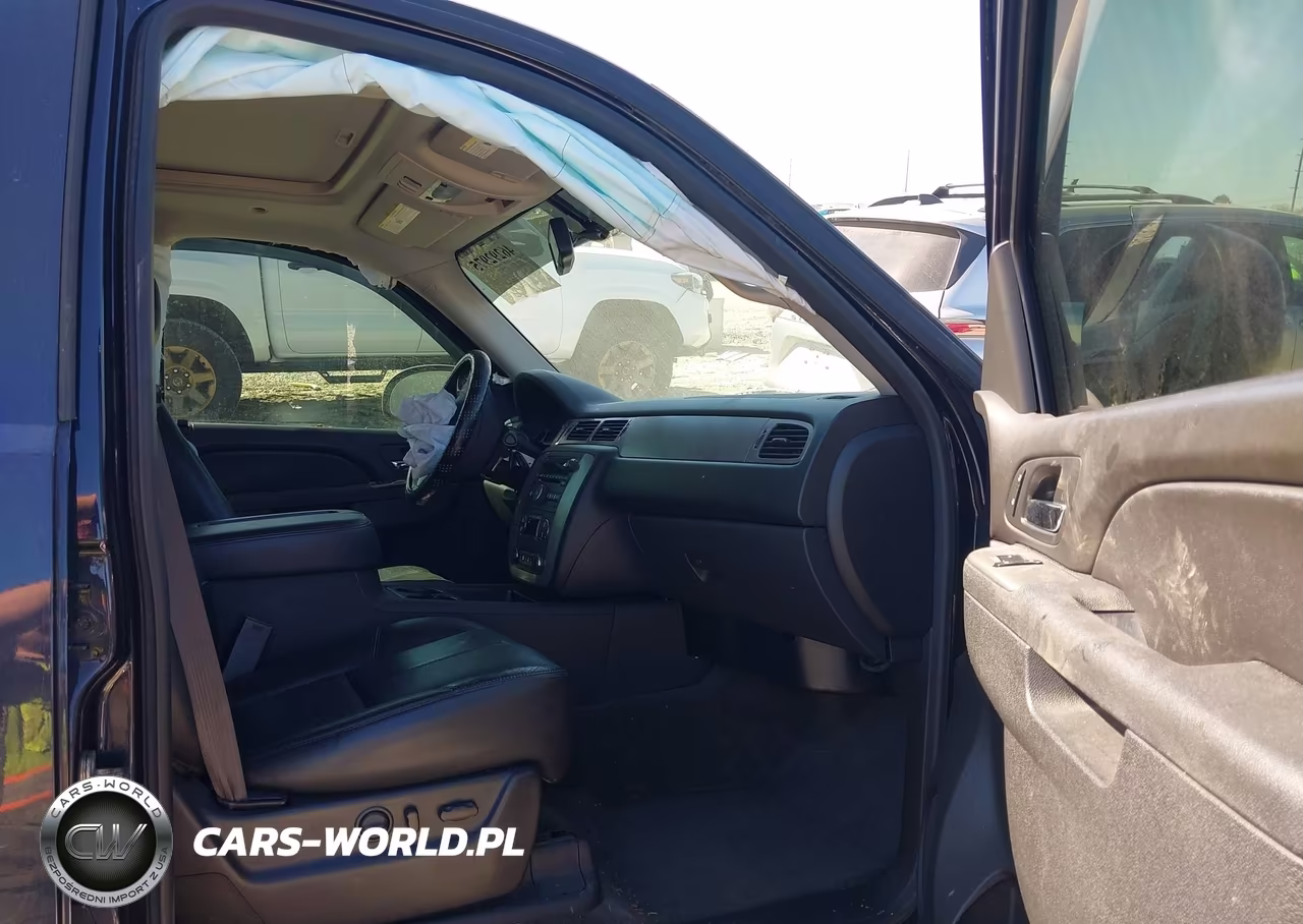 2013 Chevrolet Tahoe Lt VIN:1GNSKBE09DR204554 - 5