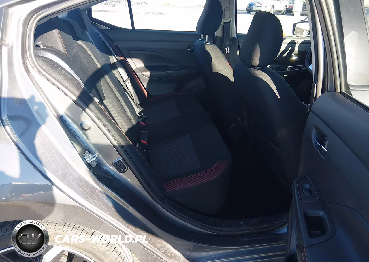 2025 Nissan Versa 1.6 Sr VIN:3N1CN8FV1SL886984 - 7