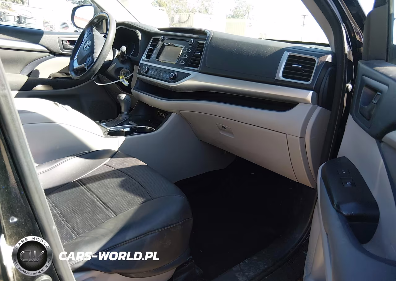 2017 Toyota Highlander Le VIN:5TDZZRFH3HS203276 - 5