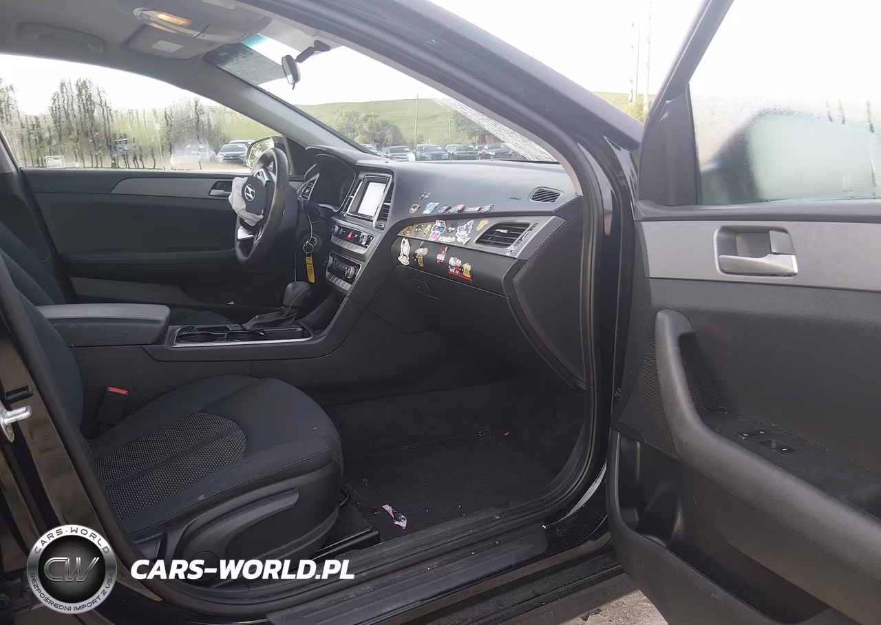 2019 Hyundai Sonata Se VIN:5NPE24AF7KH819099 - 5