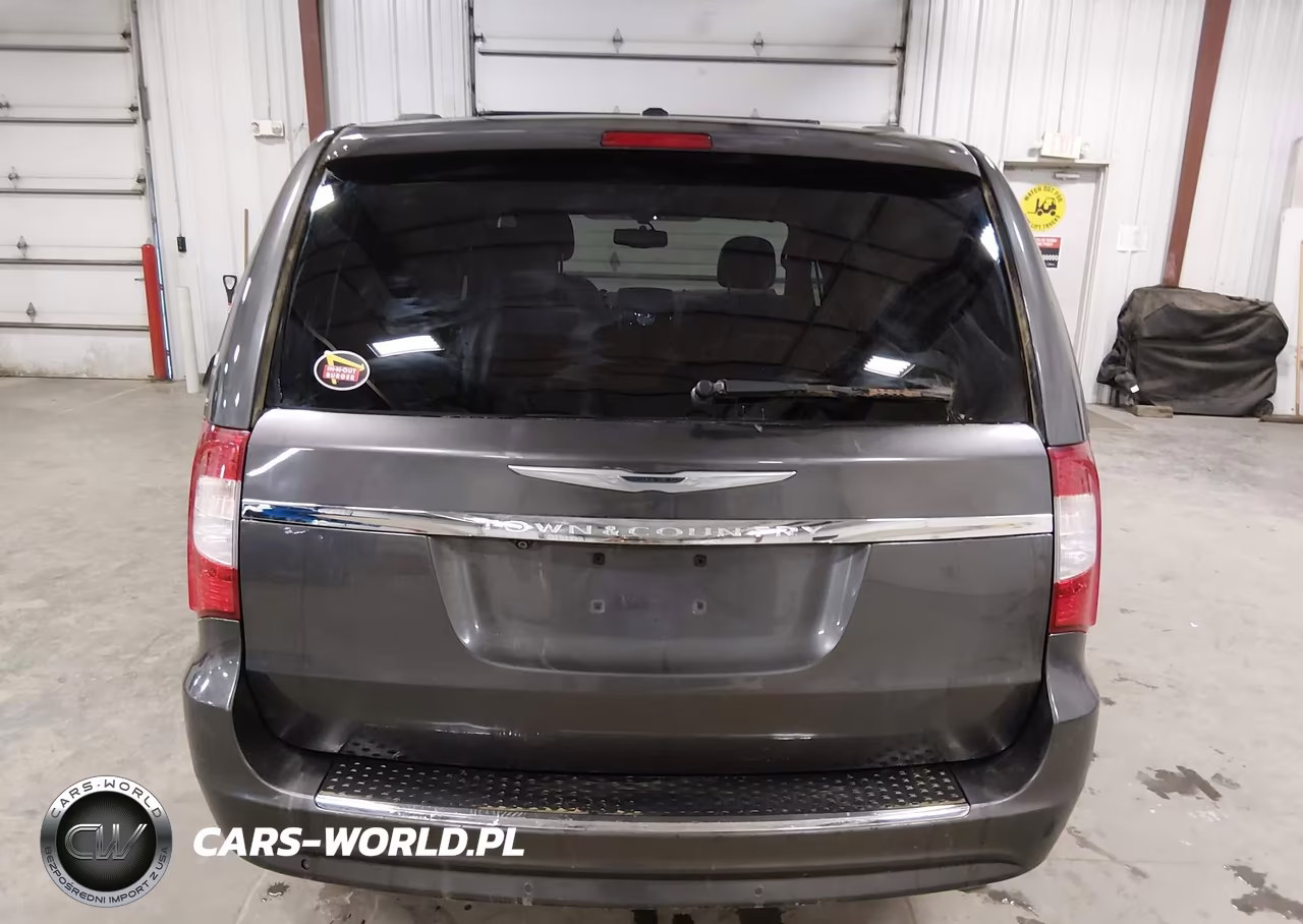 2015 Chrysler Town & Country Touring-L VIN:2C4RC1CGXFR698113 - 16