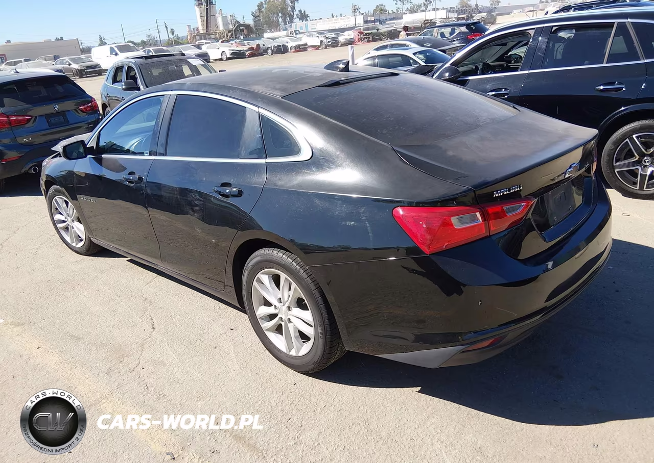 2016 Chevrolet Malibu 1Lt VIN:1G1ZE5STXGF305924 - 3