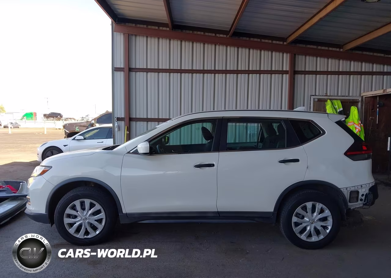 2018 Nissan Rogue S VIN:5N1AT2MV6JC761379 - 15