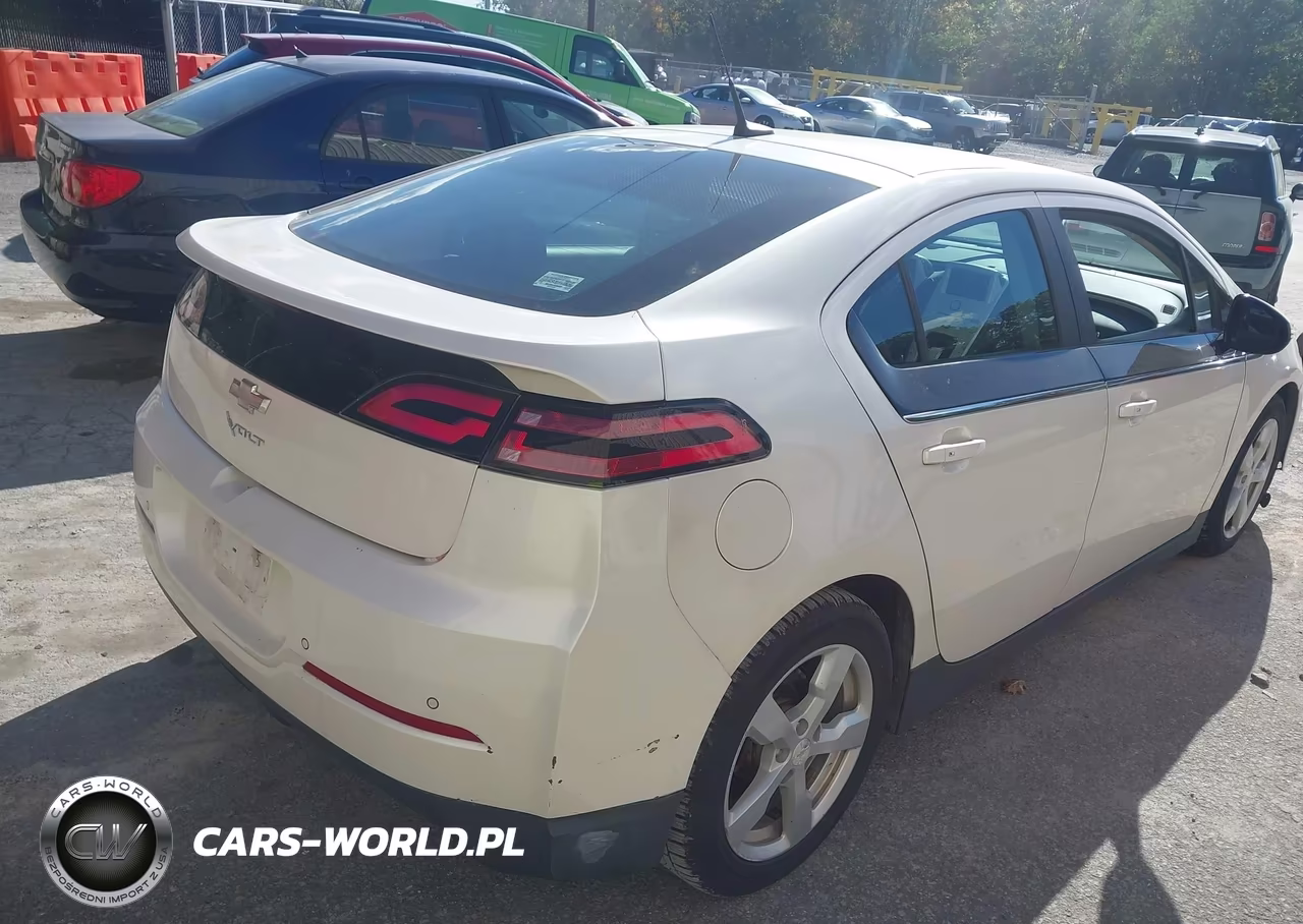 2013 Chevrolet Volt VIN:1G1RD6E48DU131517 - 4