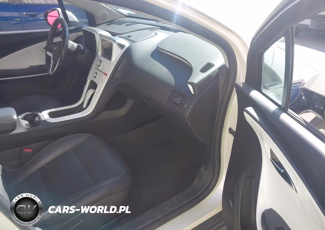 2013 Chevrolet Volt VIN:1G1RD6E48DU131517 - 5