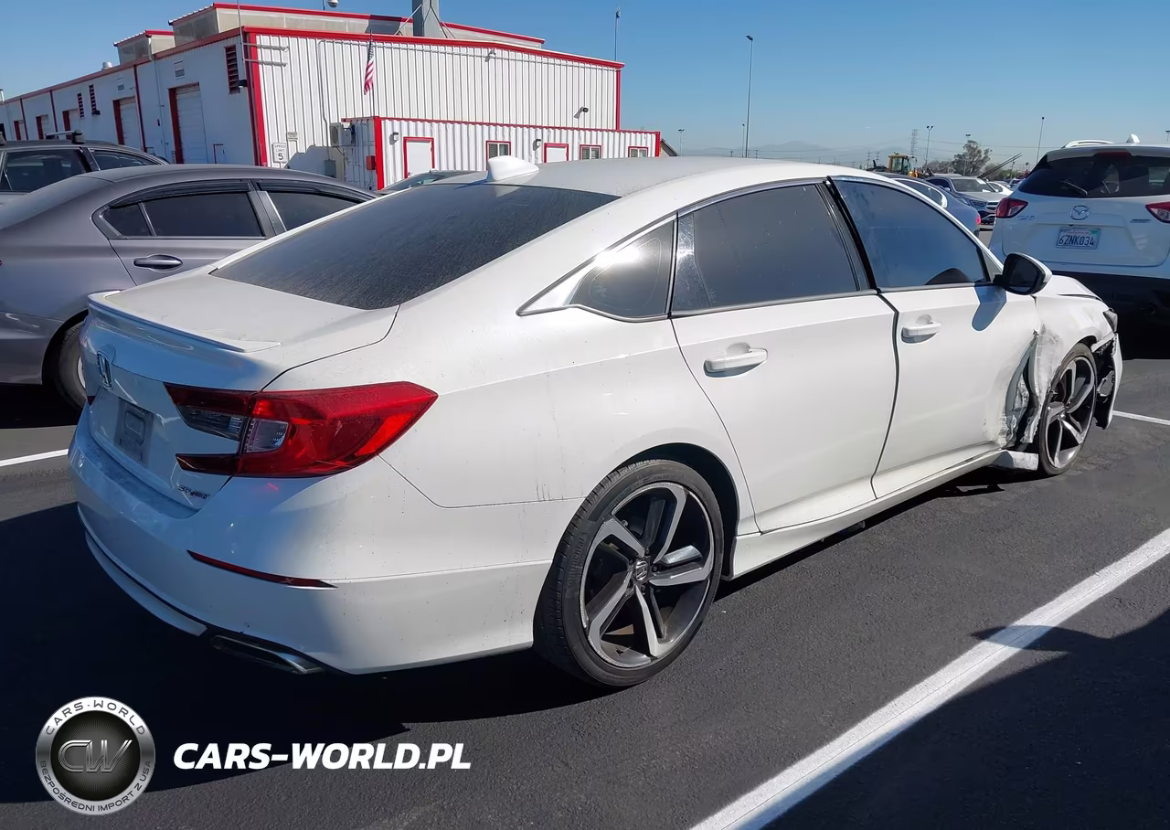 2018 Honda Accord Sport VIN:1HGCV1F30JA255489 - 4