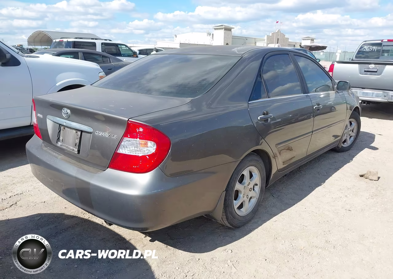 2003 Toyota Camry Le VIN:4T1BE32K23U694225 - 4