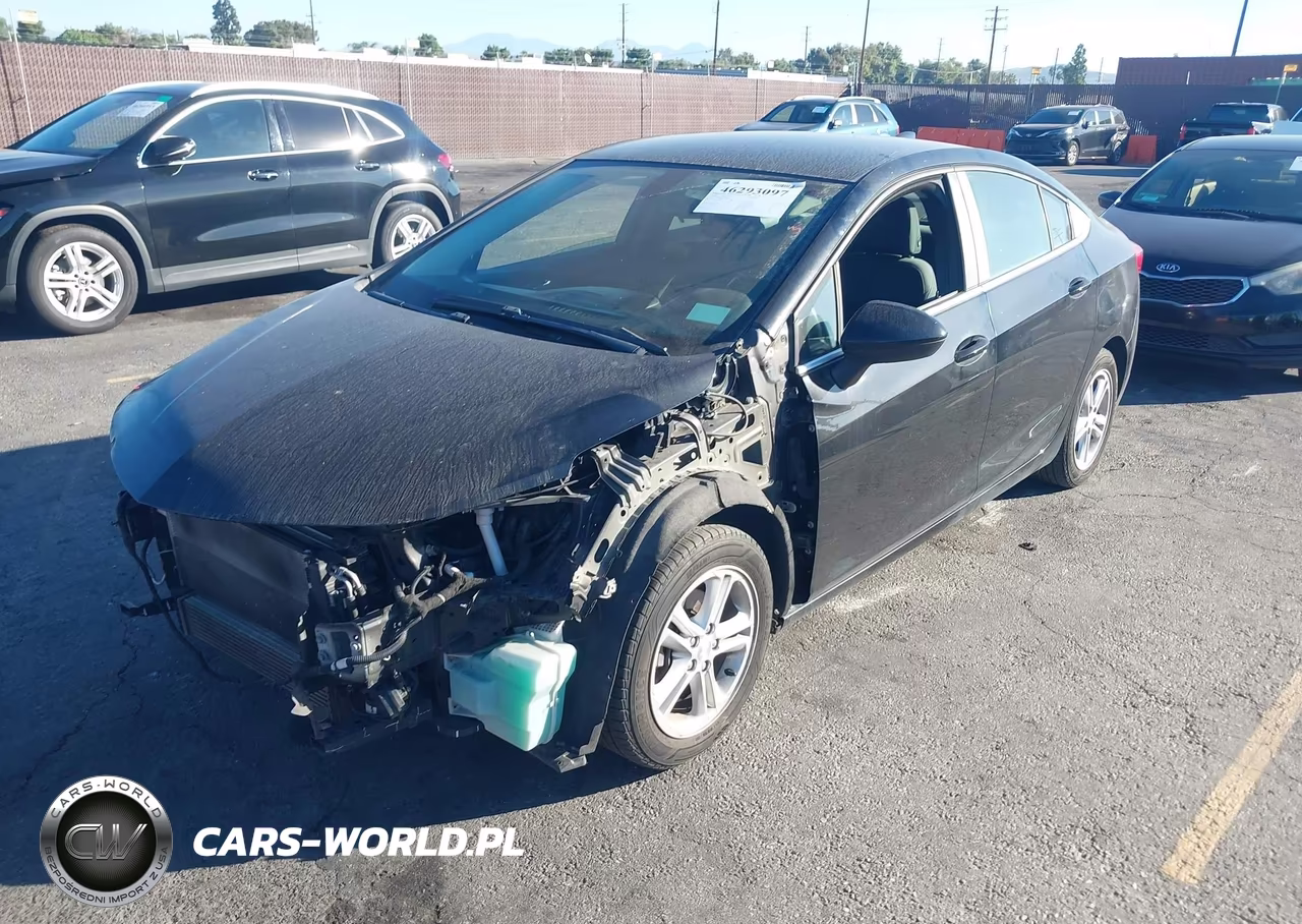 2018 Chevrolet Cruze Lt Auto VIN:1G1BE5SM1J7107325 - 2