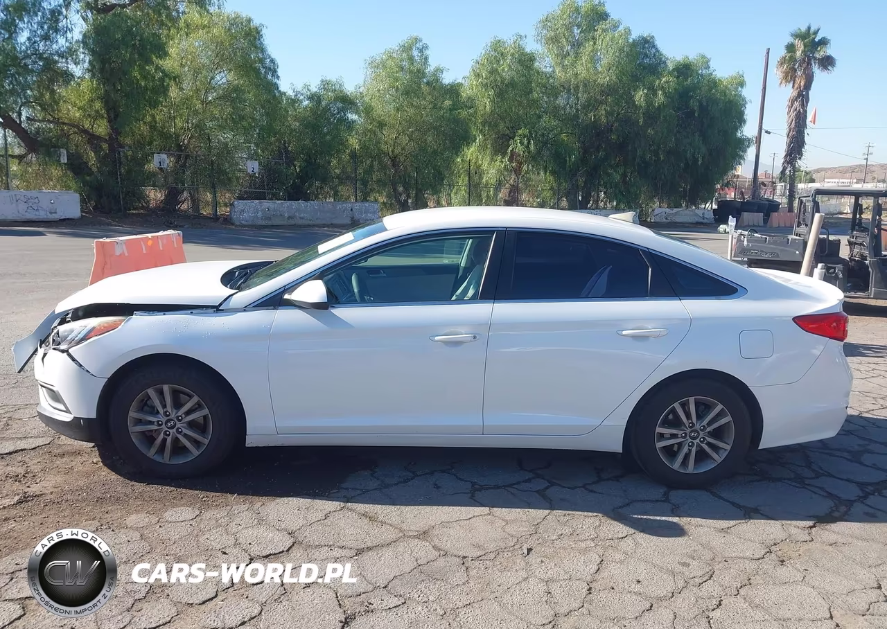 2016 Hyundai Sonata Se VIN:5NPE24AF2GH285050 - 14