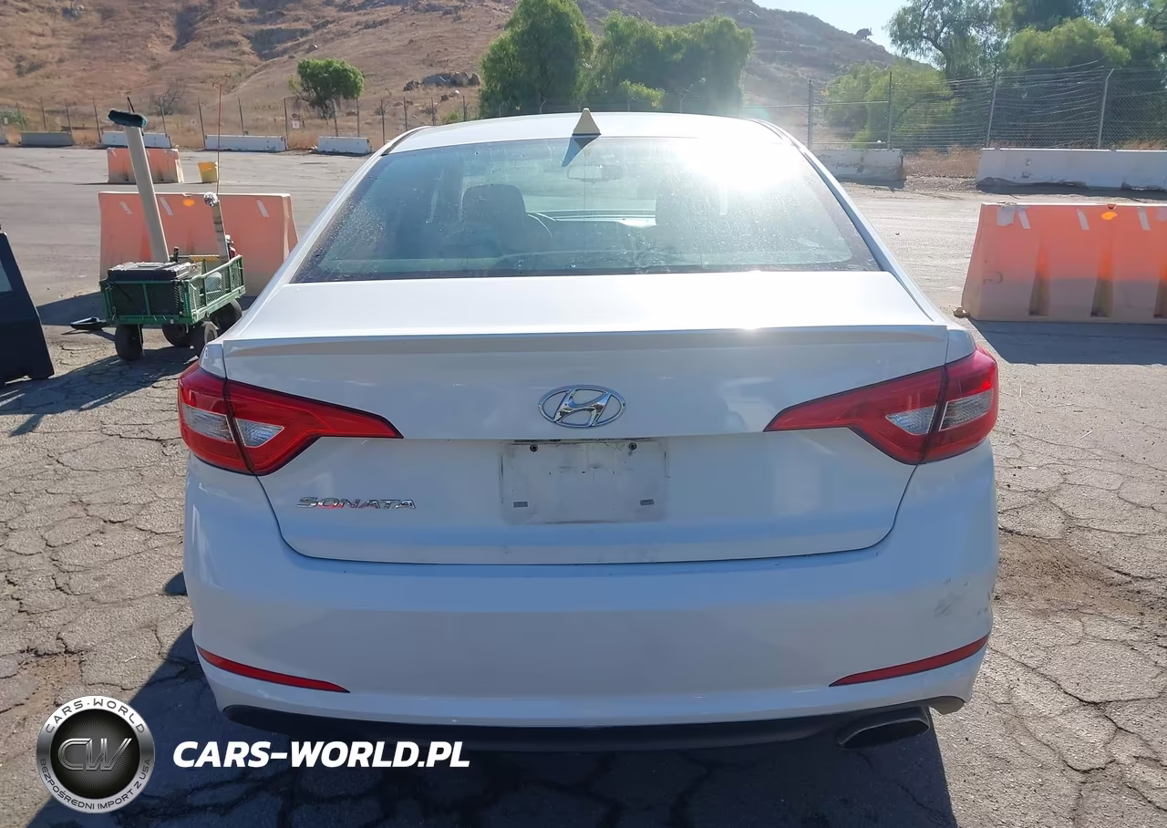 2016 Hyundai Sonata Se VIN:5NPE24AF2GH285050 - 16