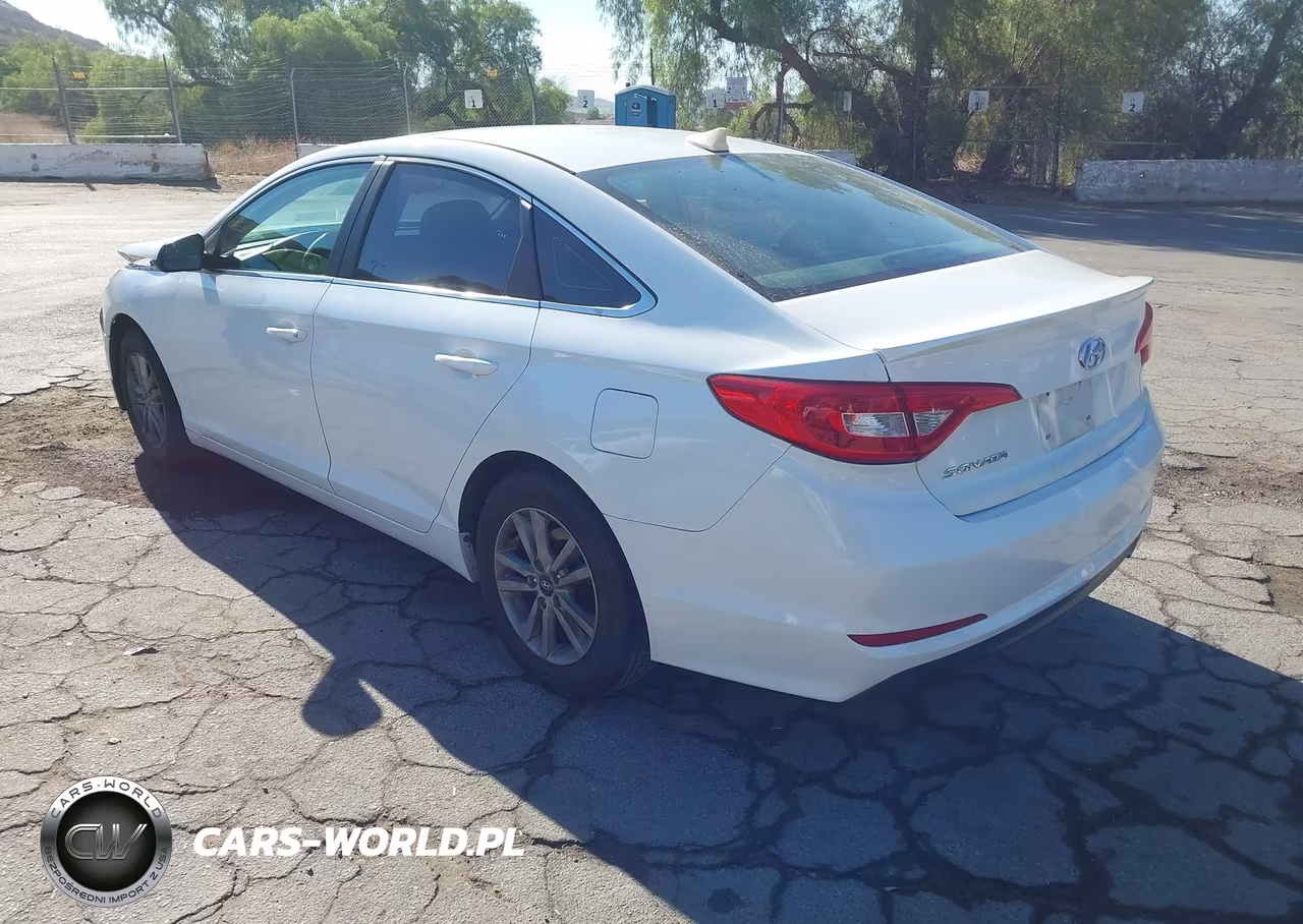 2016 Hyundai Sonata Se VIN:5NPE24AF2GH285050 - 3