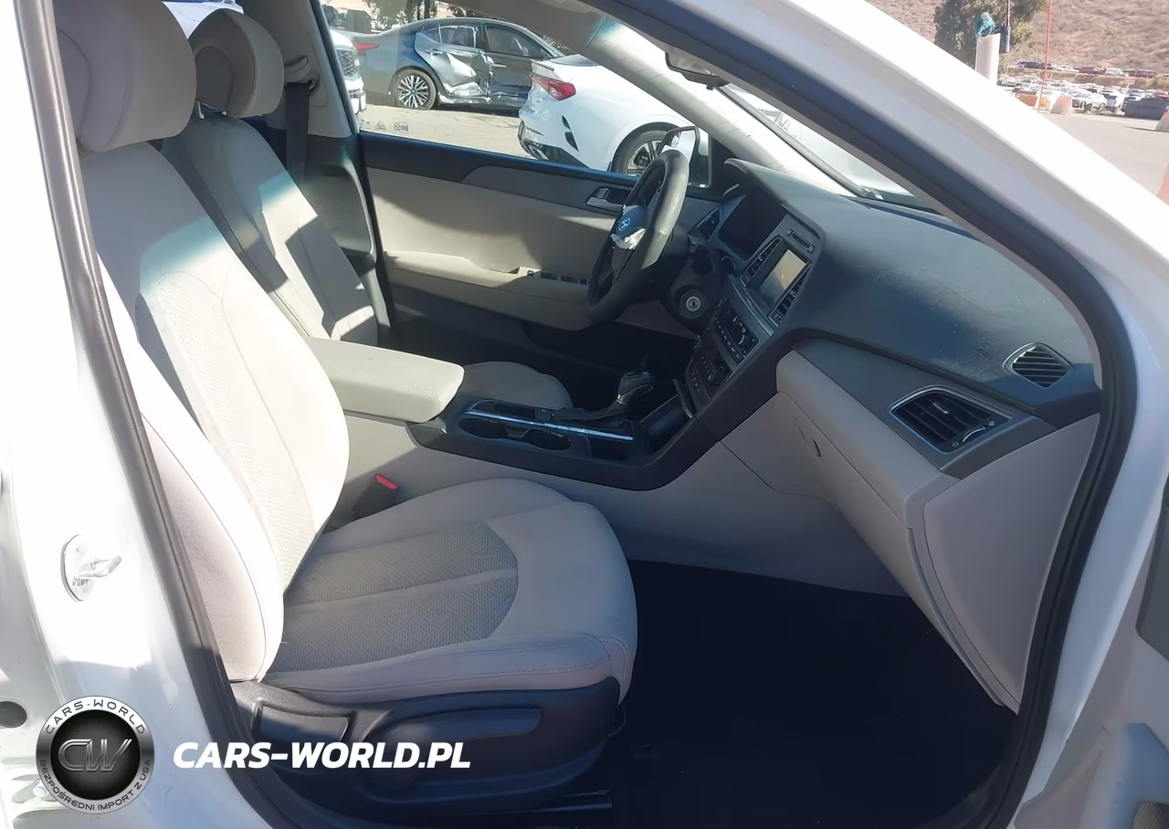 2016 Hyundai Sonata Se VIN:5NPE24AF2GH285050 - 5
