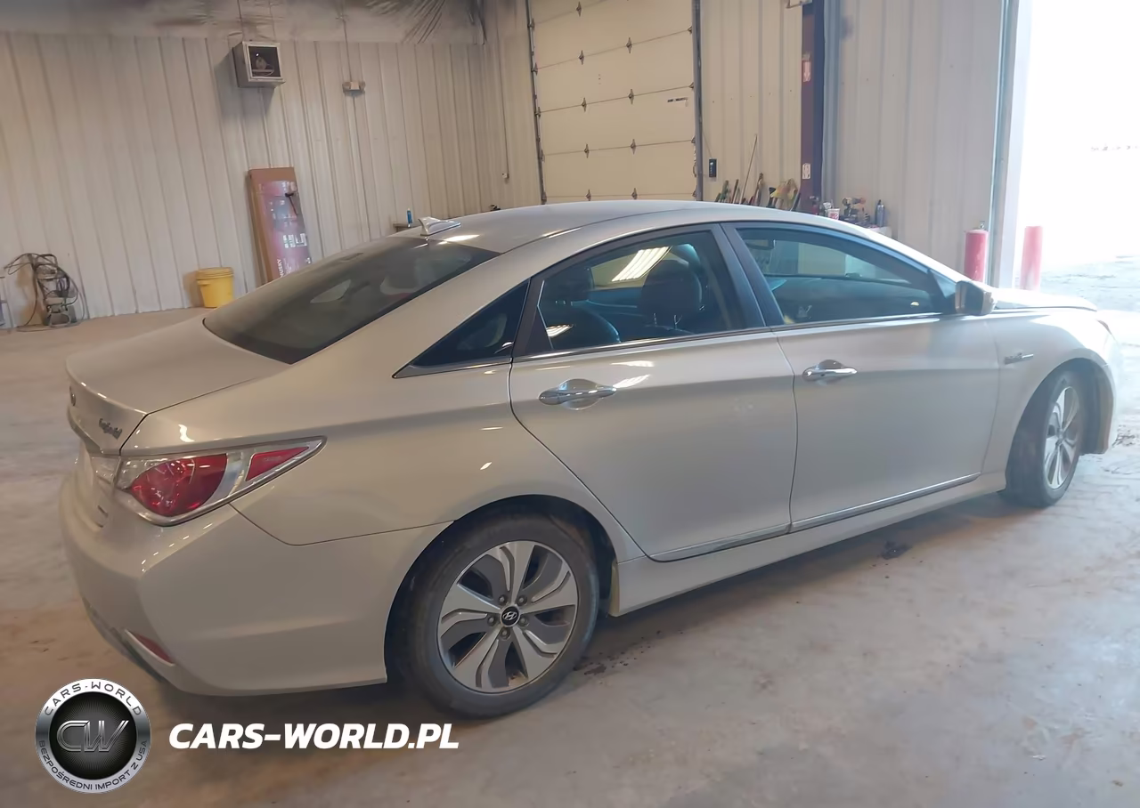 2014 Hyundai Sonata Hybrid Limited VIN:KMHEC4A42EA111670 - 4