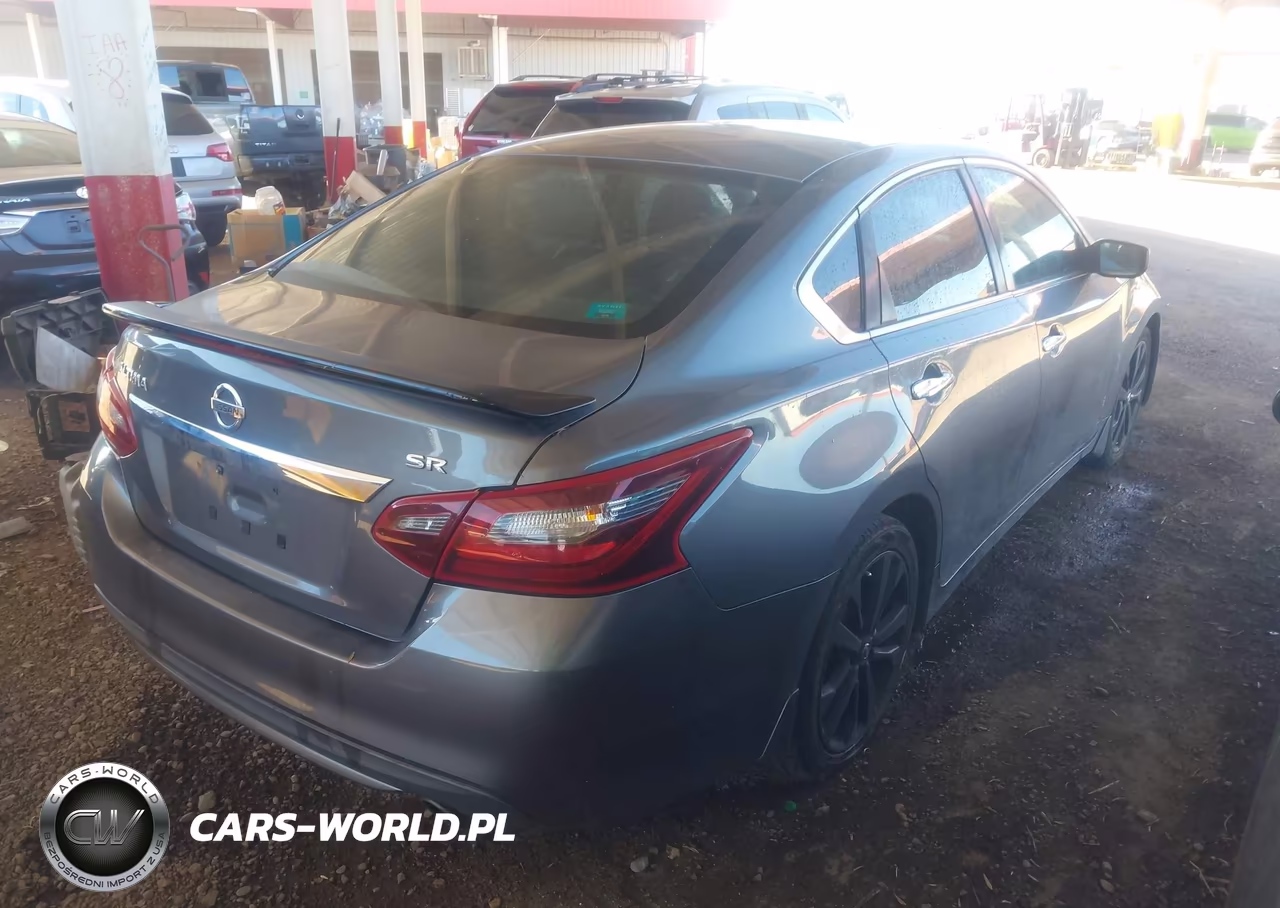 2017 Nissan Altima 2.5 Sr VIN:1N4AL3AP7HN333549 - 4