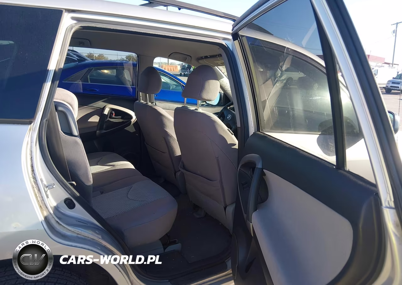 2007 Toyota Rav4 VIN:JTMZD33V475056301 - 8