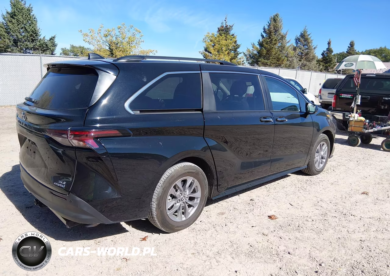 2024 Toyota Sienna Xle VIN:5TDYSKFC5RS122549 - 4