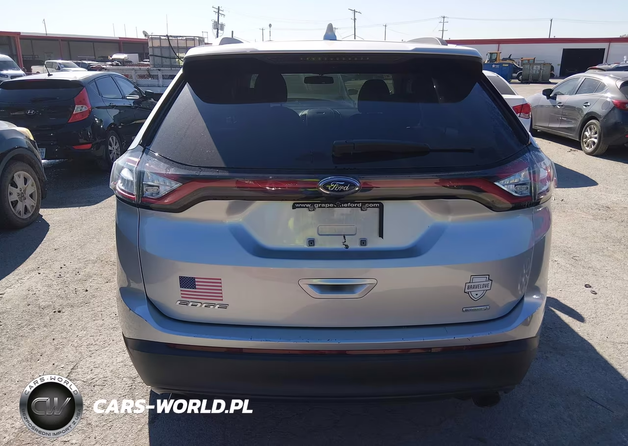 2018 Ford Edge Se VIN:2FMPK3G9XJBB78931 - 16