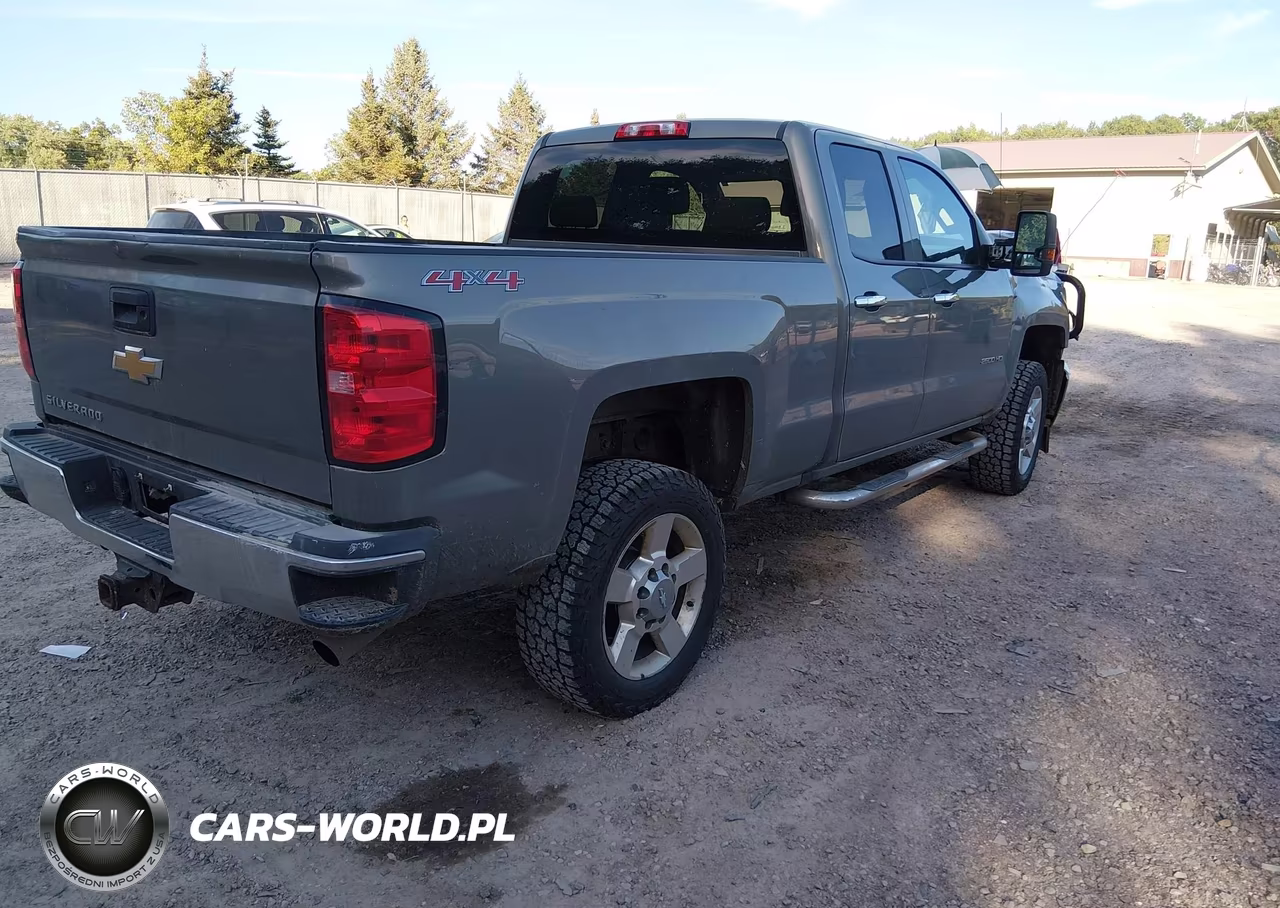 2017 Chevrolet Silverado 2500Hd Wt VIN:1GC2KUEG7HZ236099 - 4