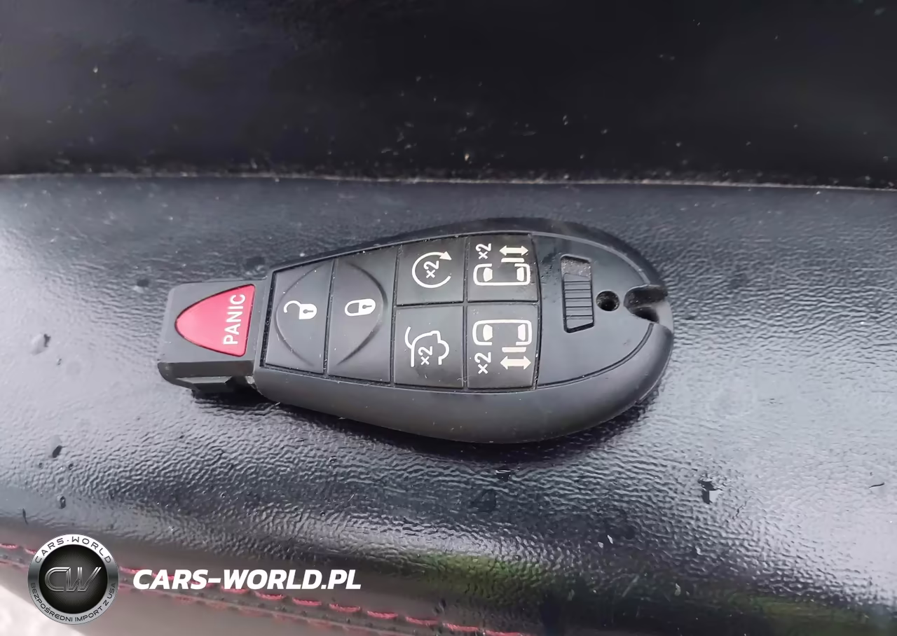 2018 Dodge Grand Caravan Gt VIN:2C4RDGEG6JR343297 - 11