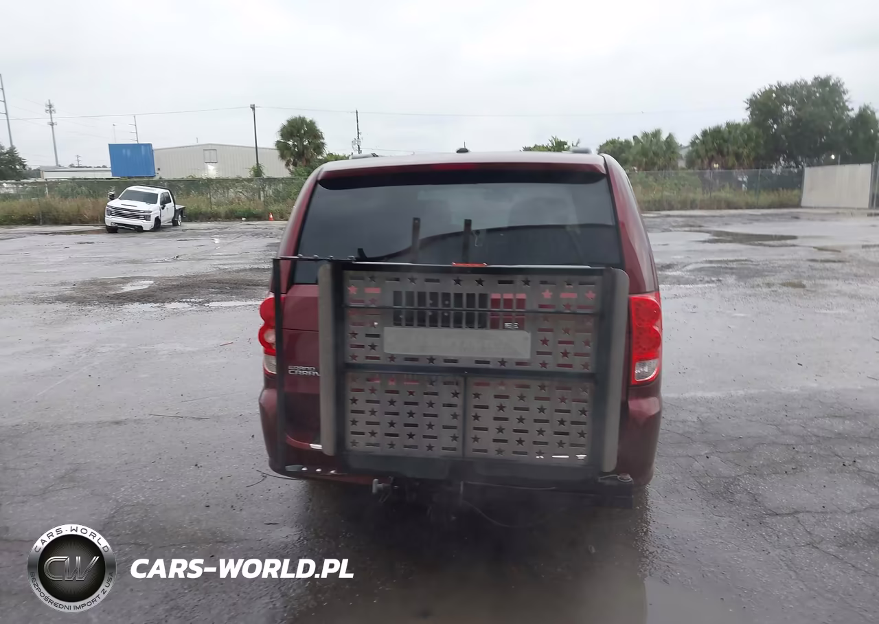 2018 Dodge Grand Caravan Gt VIN:2C4RDGEG6JR343297 - 16