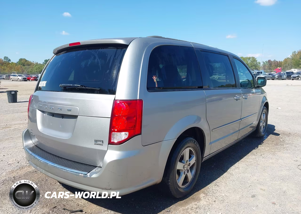 2013 Dodge Grand Caravan Sxt VIN:2C4RDGCG8DR575603 - 4