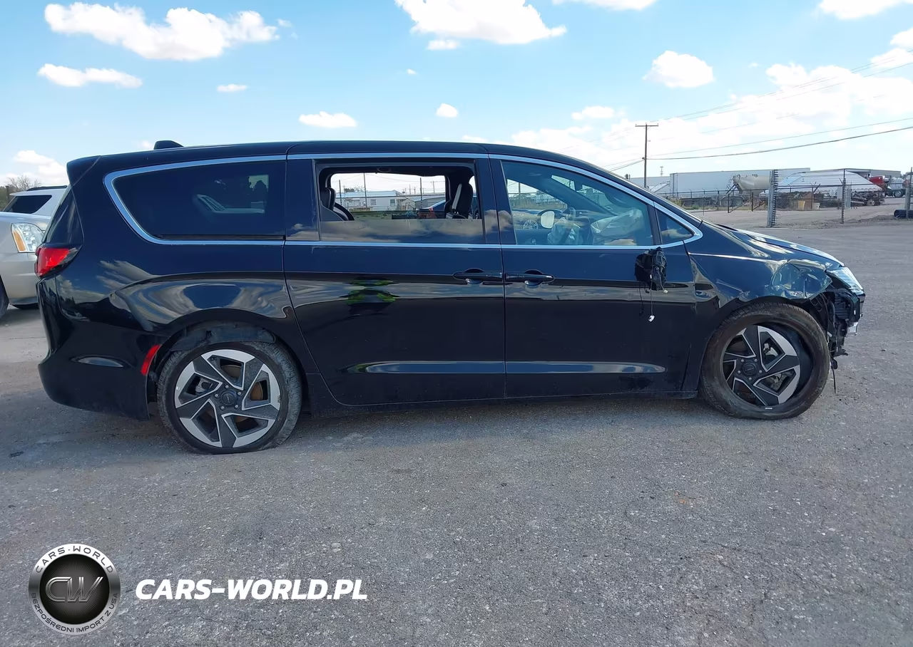 2027 Chrysler Pacifica VIN:2C4RC1GG3VR552693 - 14