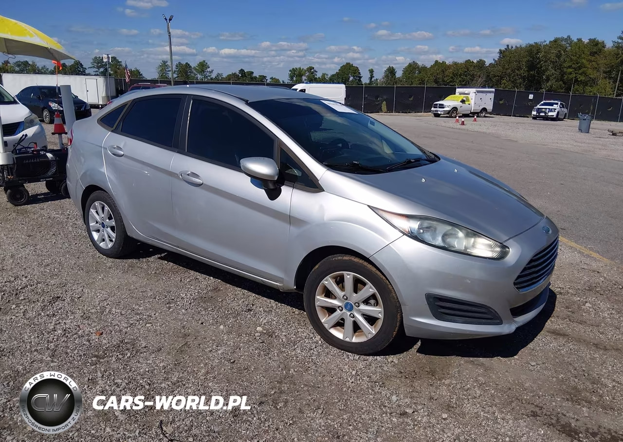 2015 Ford Fiesta S VIN:3FADP4AJ6FM202669 - 1