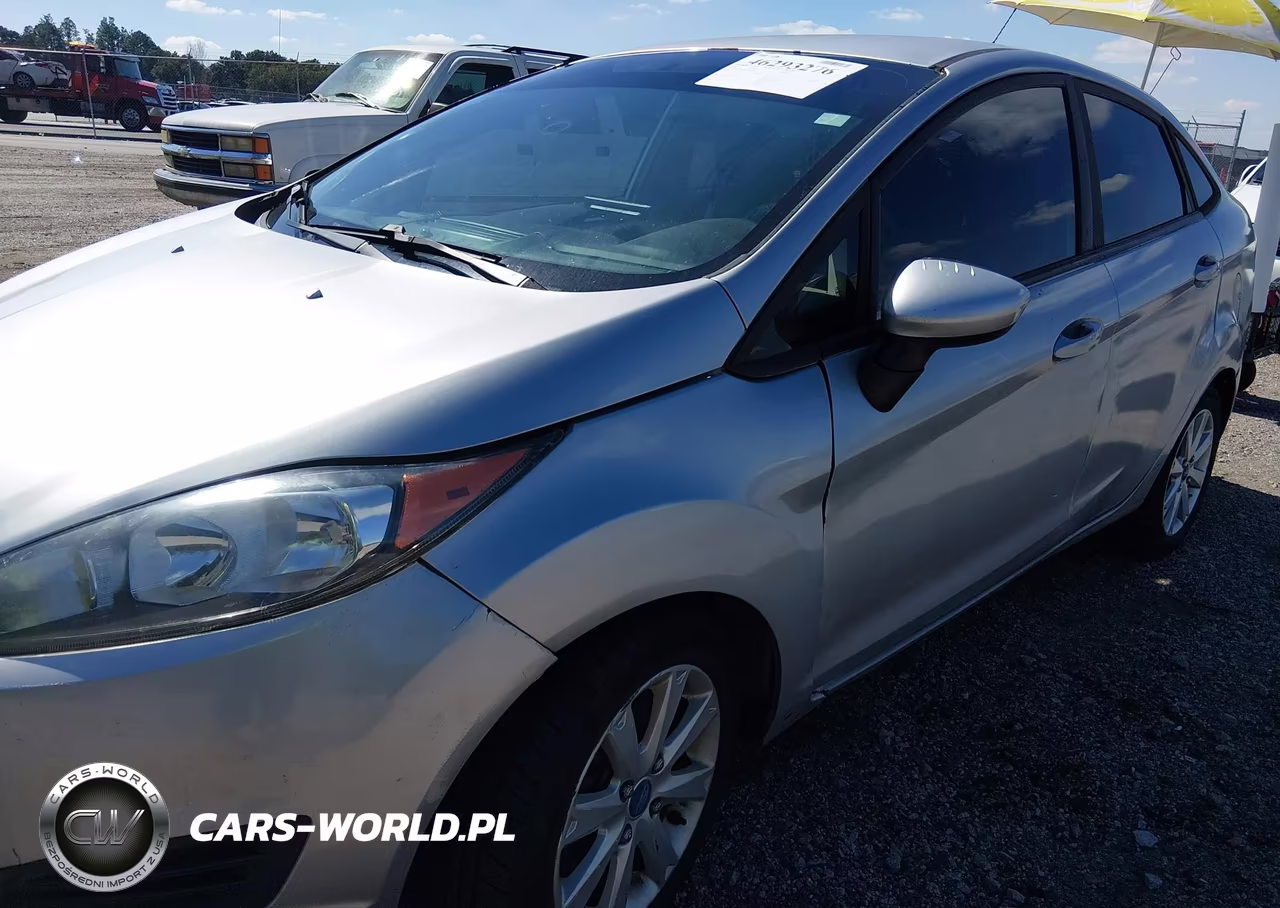 2015 Ford Fiesta S VIN:3FADP4AJ6FM202669 - 6