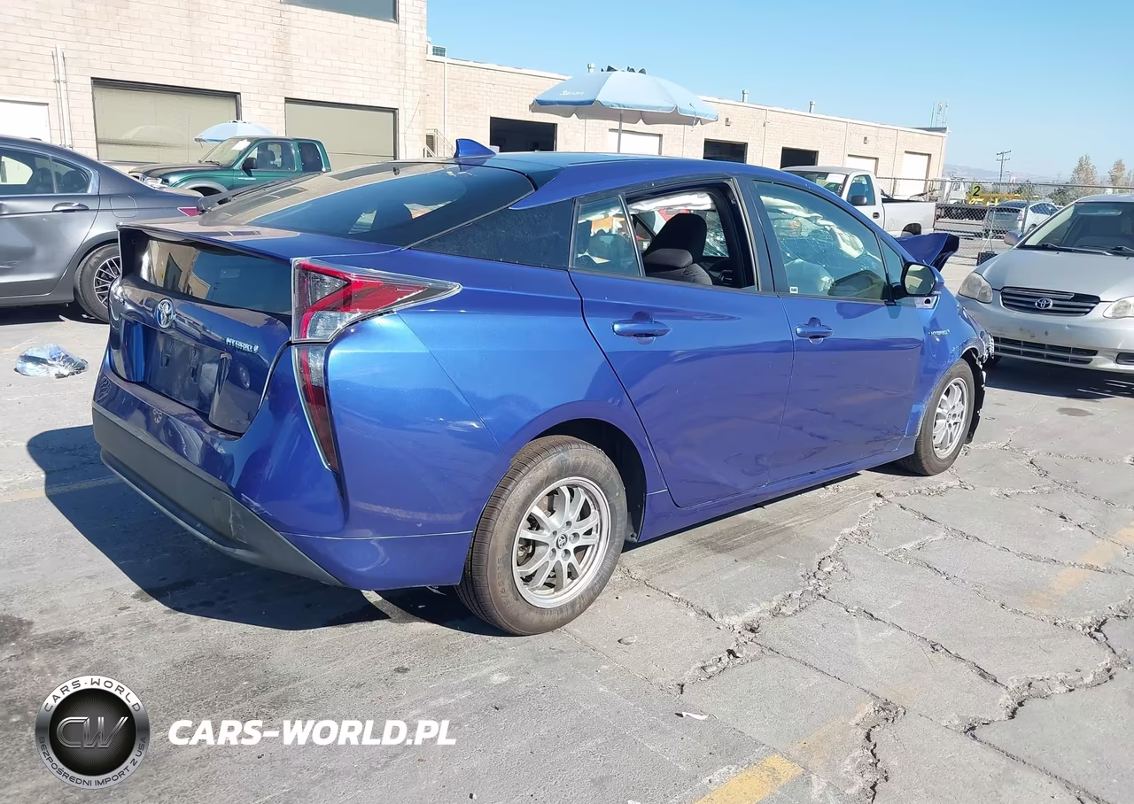 2016 Toyota Prius Two VIN:JTDKBRFU4G3510376 - 4