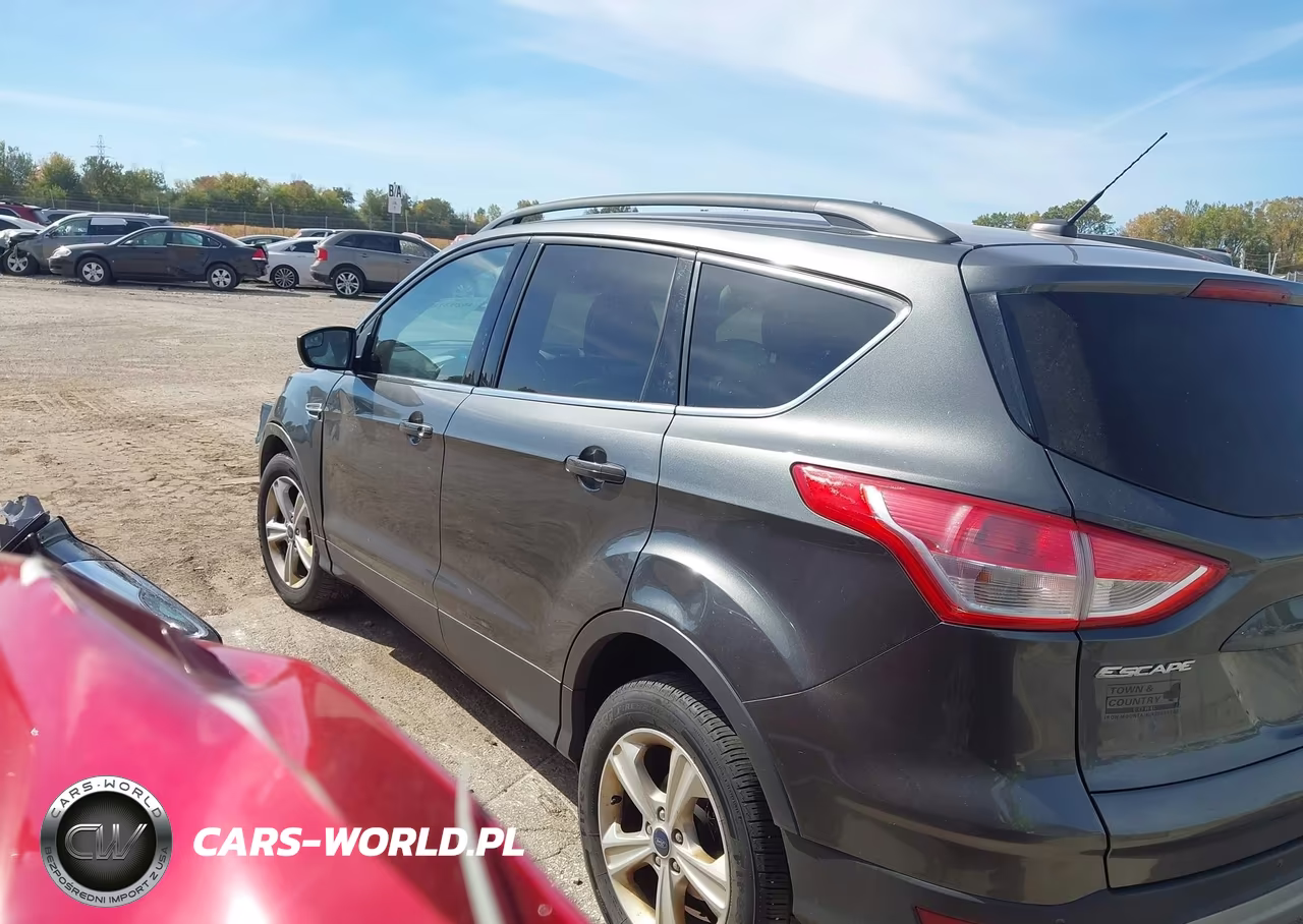 2016 Ford Escape Se VIN:1FMCU9G98GUC83336 - 3