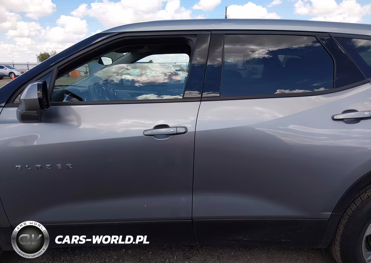 2025 Chevrolet Blazer Awd 2Lt VIN:3GNKBHR48SS128805 - 14