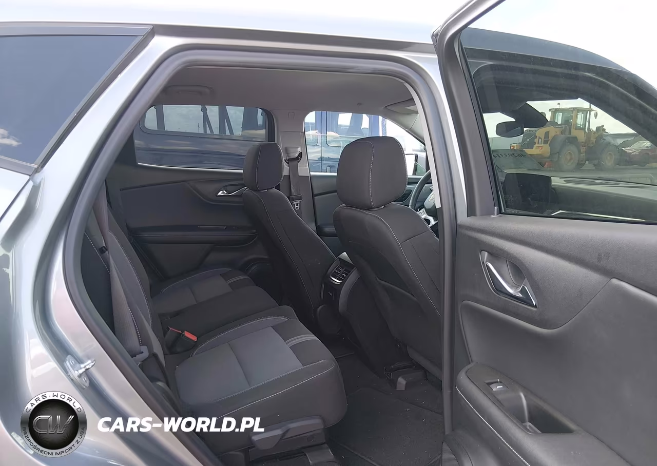 2025 Chevrolet Blazer Awd 2Lt VIN:3GNKBHR48SS128805 - 8