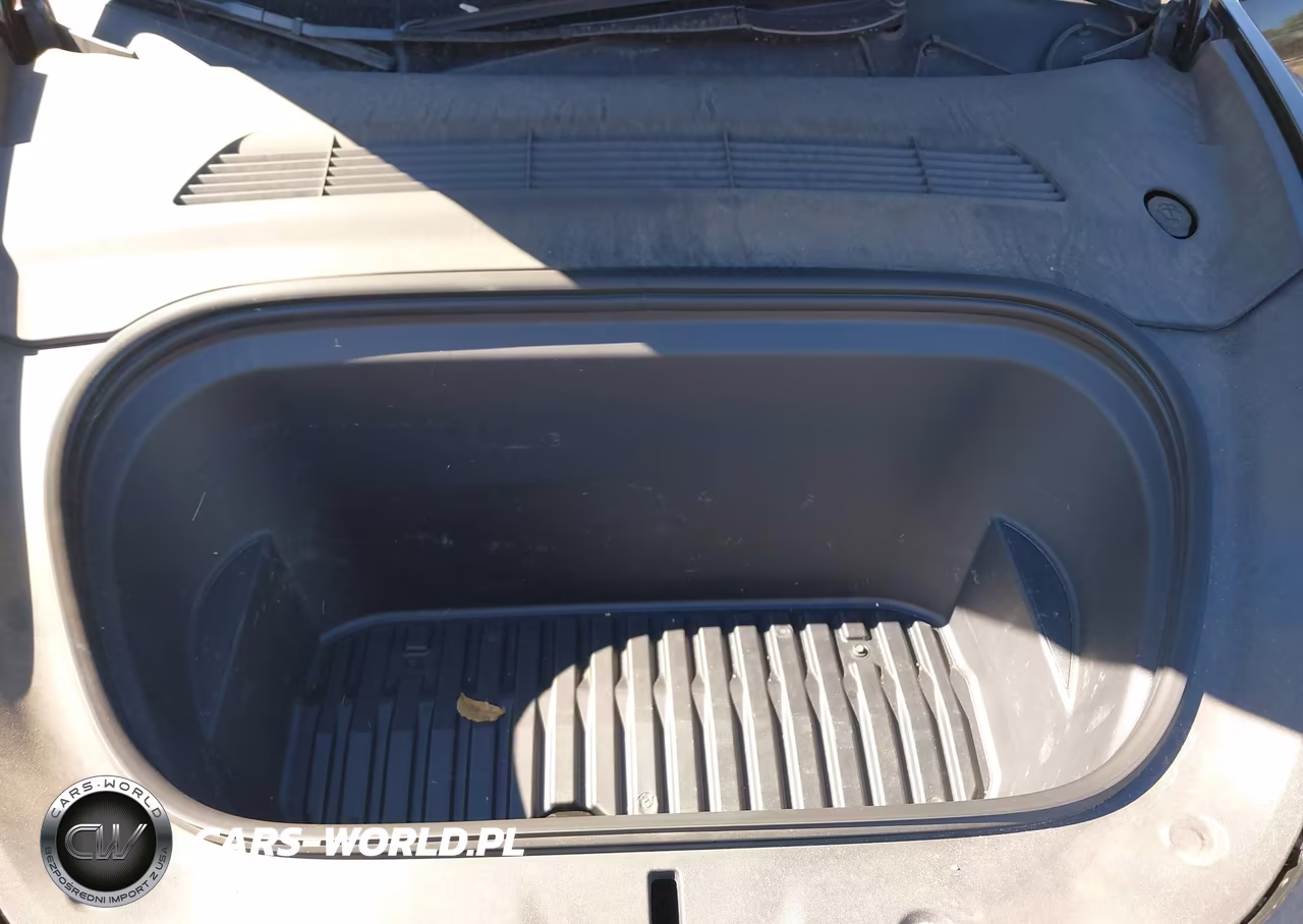 2023 Tesla Model Y Awd-Long Range Dual Motor All-Wheel Drive VIN:7SAYGDEE3PA177308 - 10