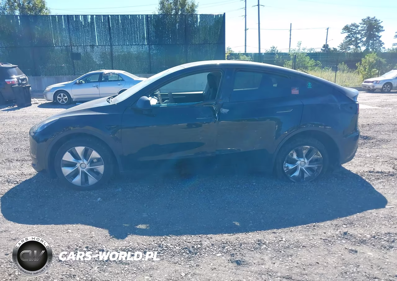 2023 Tesla Model Y Awd-Long Range Dual Motor All-Wheel Drive VIN:7SAYGDEE3PA177308 - 14