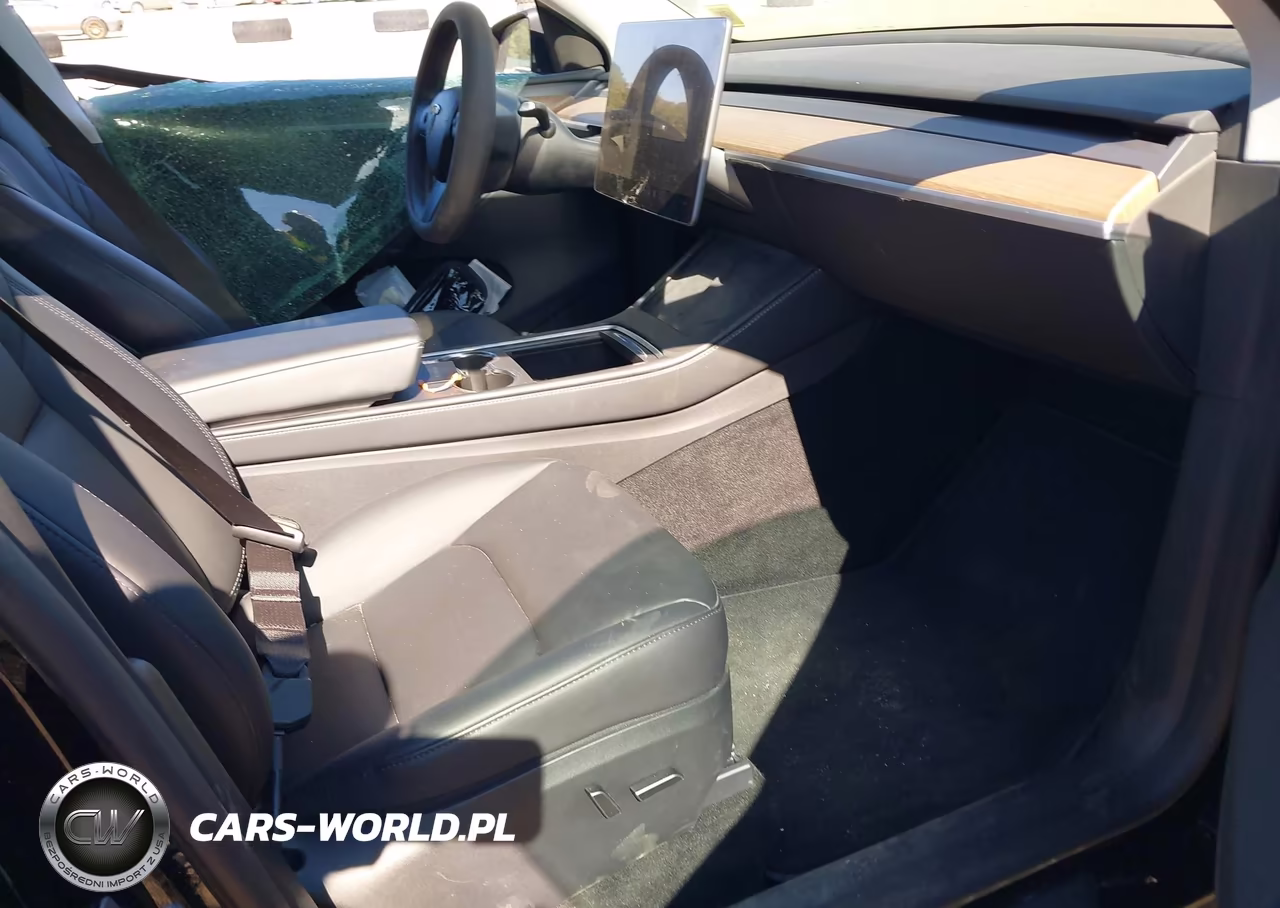 2023 Tesla Model Y Awd-Long Range Dual Motor All-Wheel Drive VIN:7SAYGDEE3PA177308 - 5